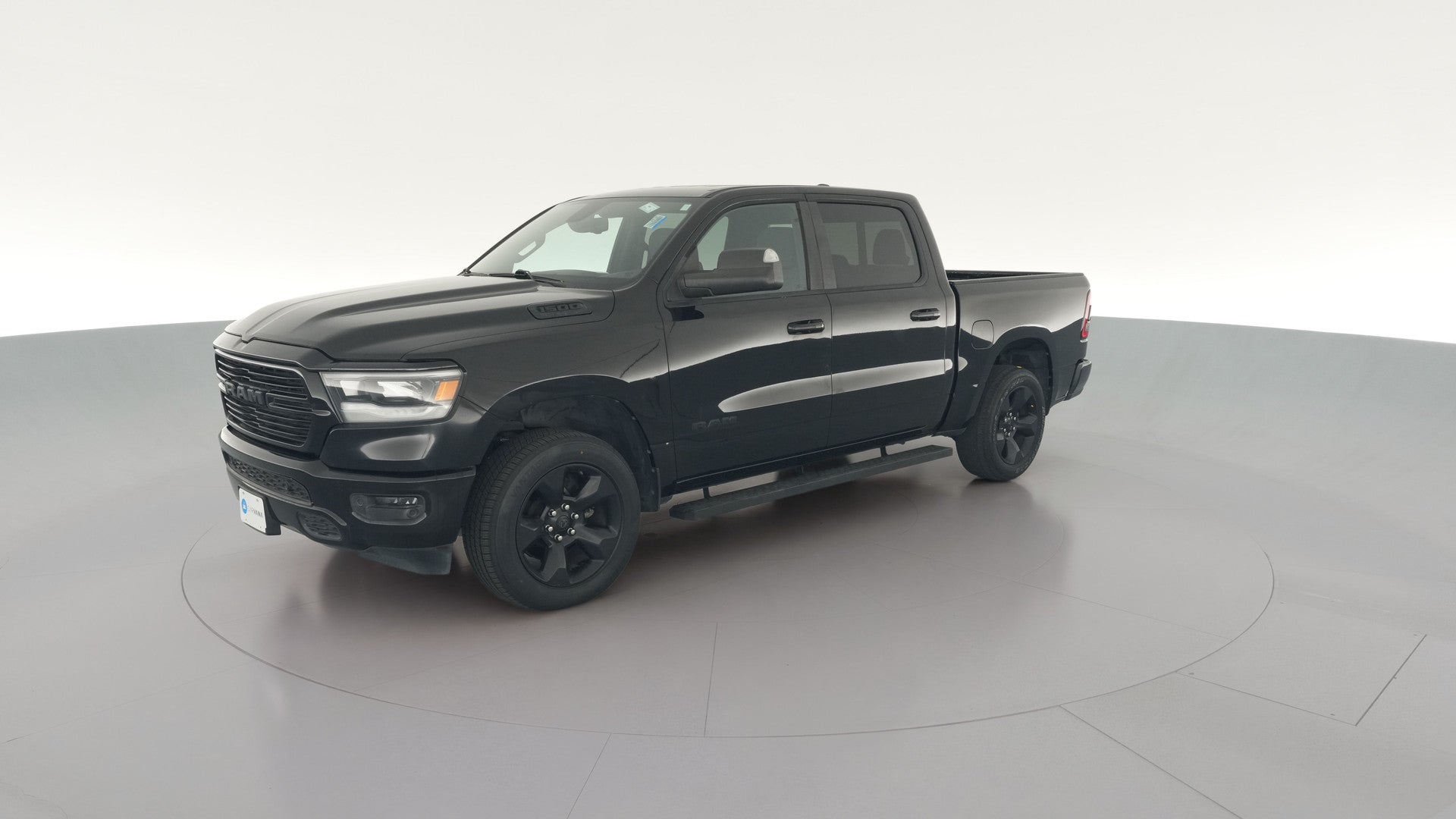 2019 Ram 1500 Crew Cab vehicle photo