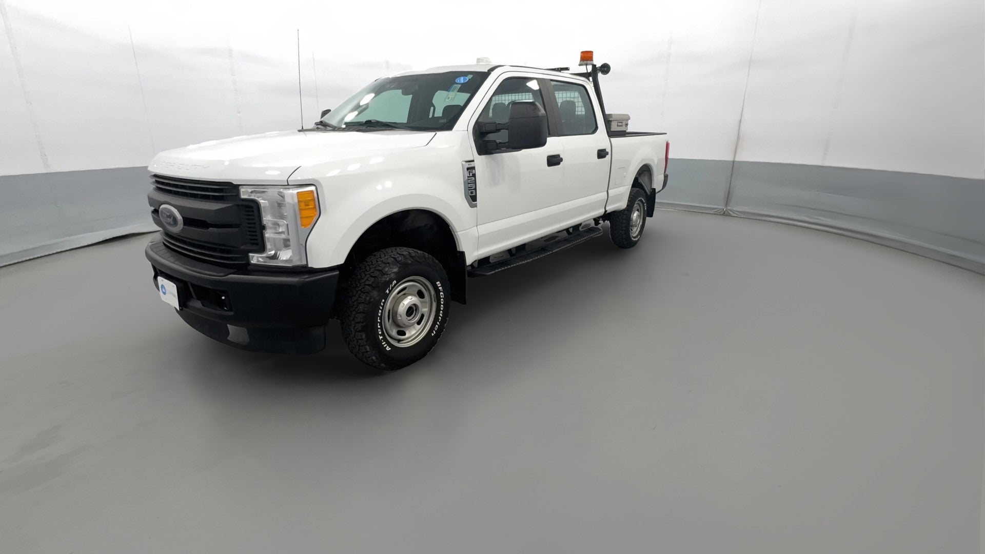 2017 Ford F250 Super Duty Crew Cab vehicle photo
