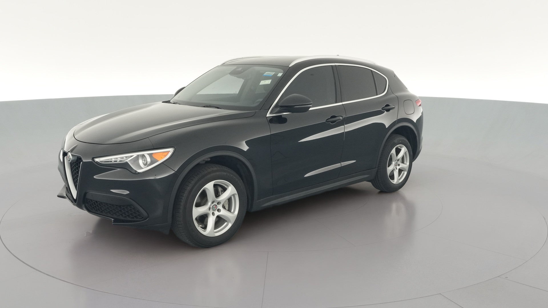 2020 Alfa Romeo Stelvio vehicle photo