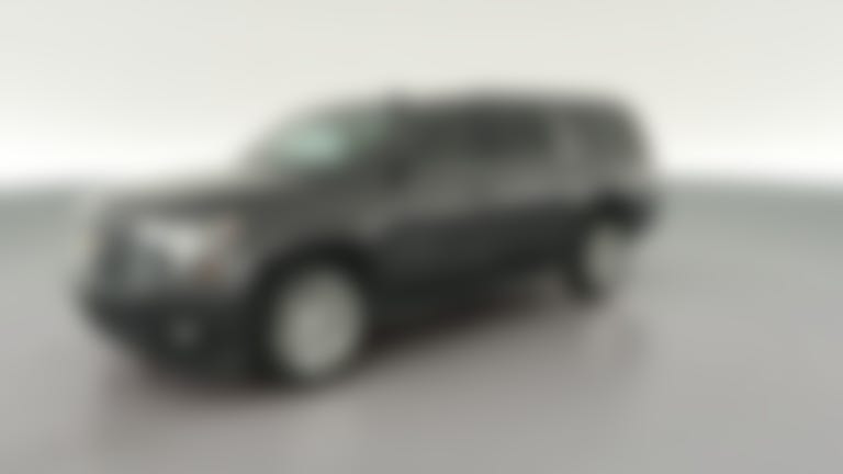 2016 Chevrolet Suburban vehicle photo
