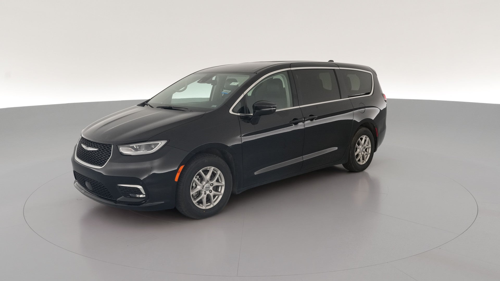2024 Chrysler Pacifica vehicle photo