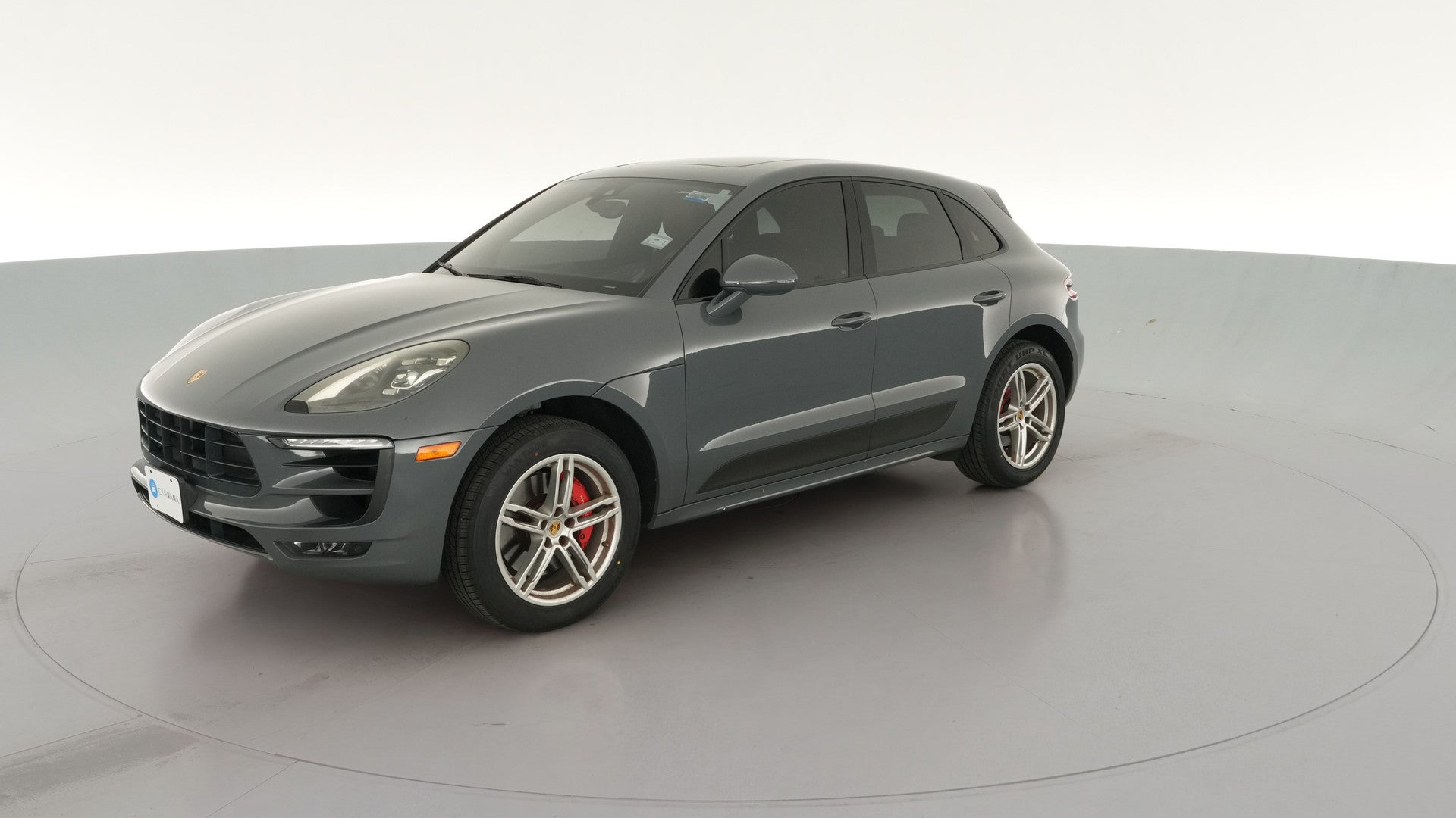2018 Porsche Macan vehicle photo