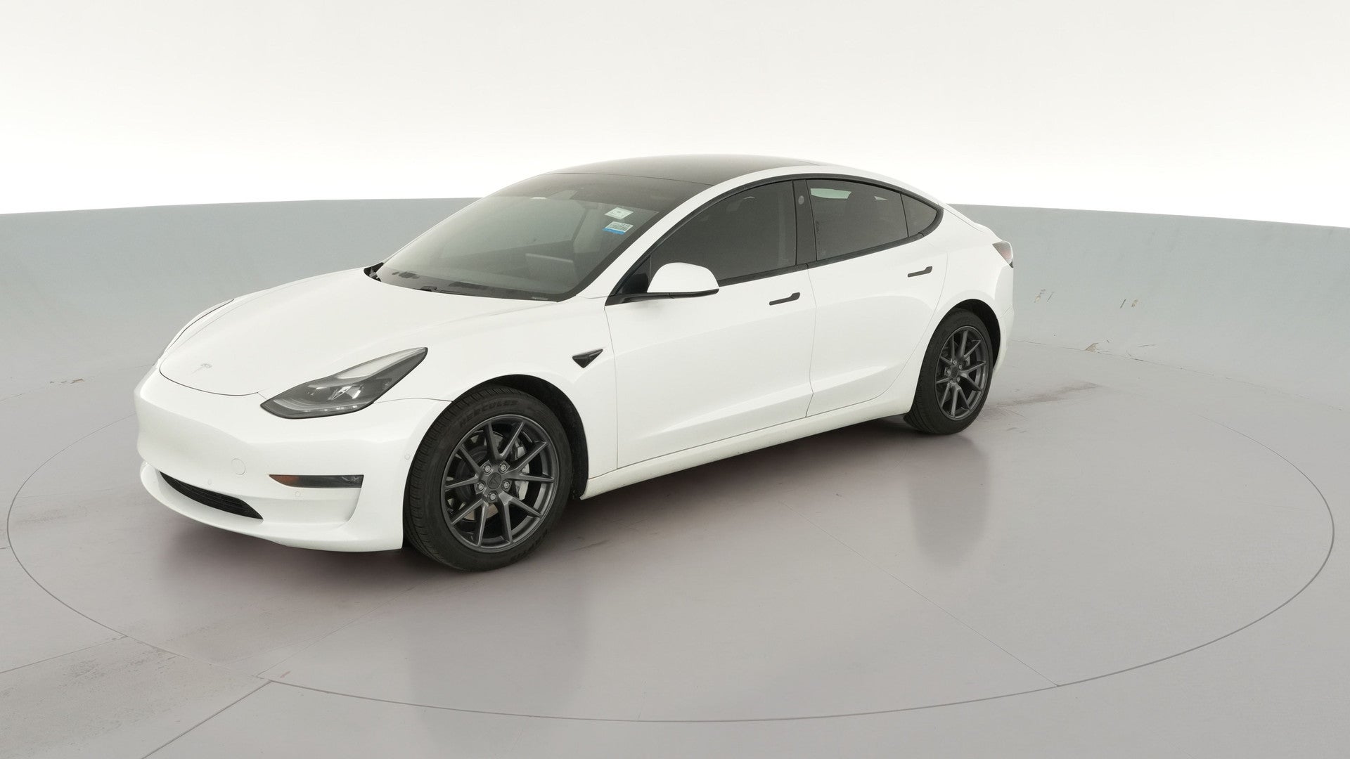 2021 Tesla Model 3 vehicle photo
