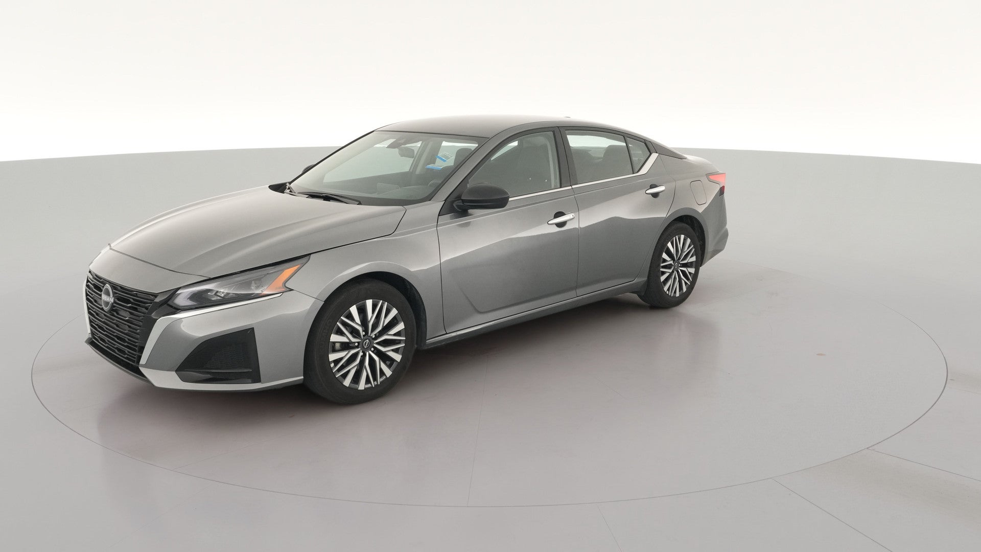 2025 Nissan Altima vehicle photo