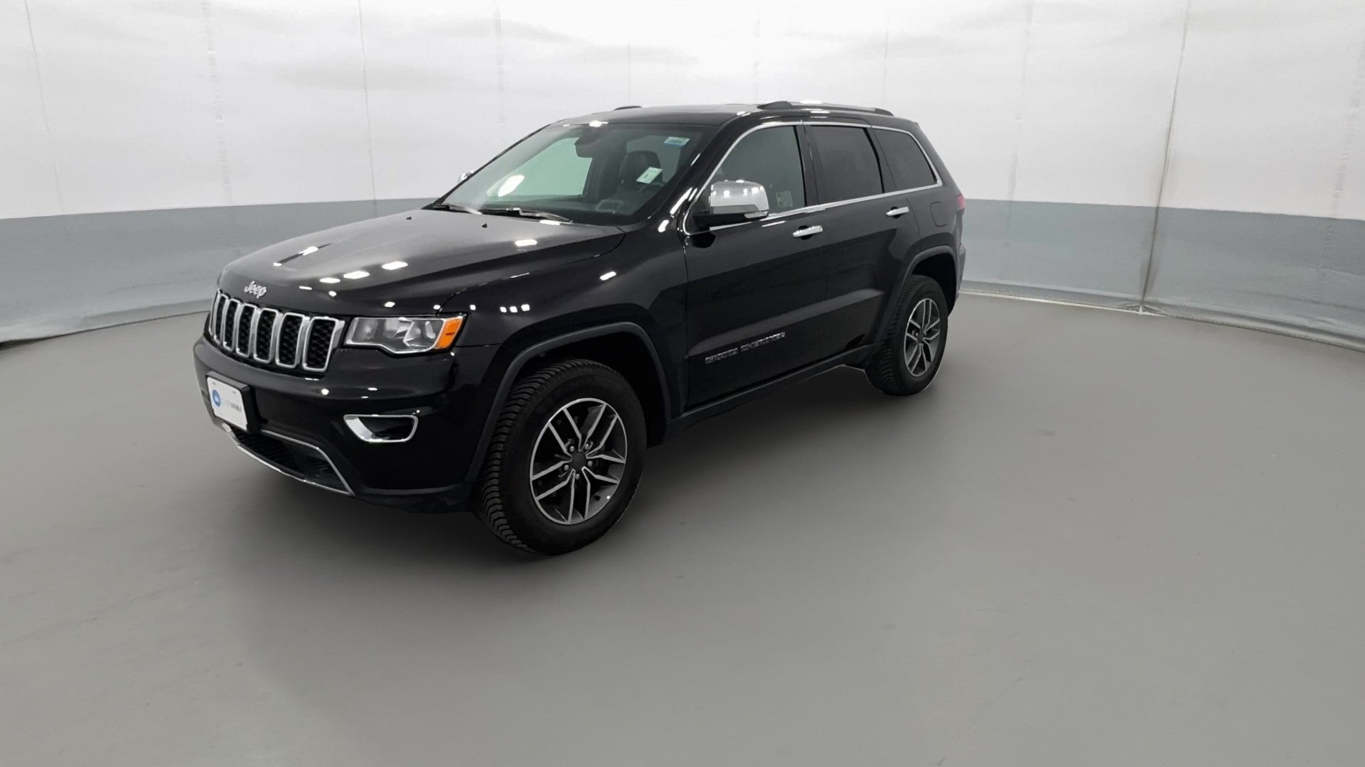 2019 Jeep Grand Cherokee vehicle photo