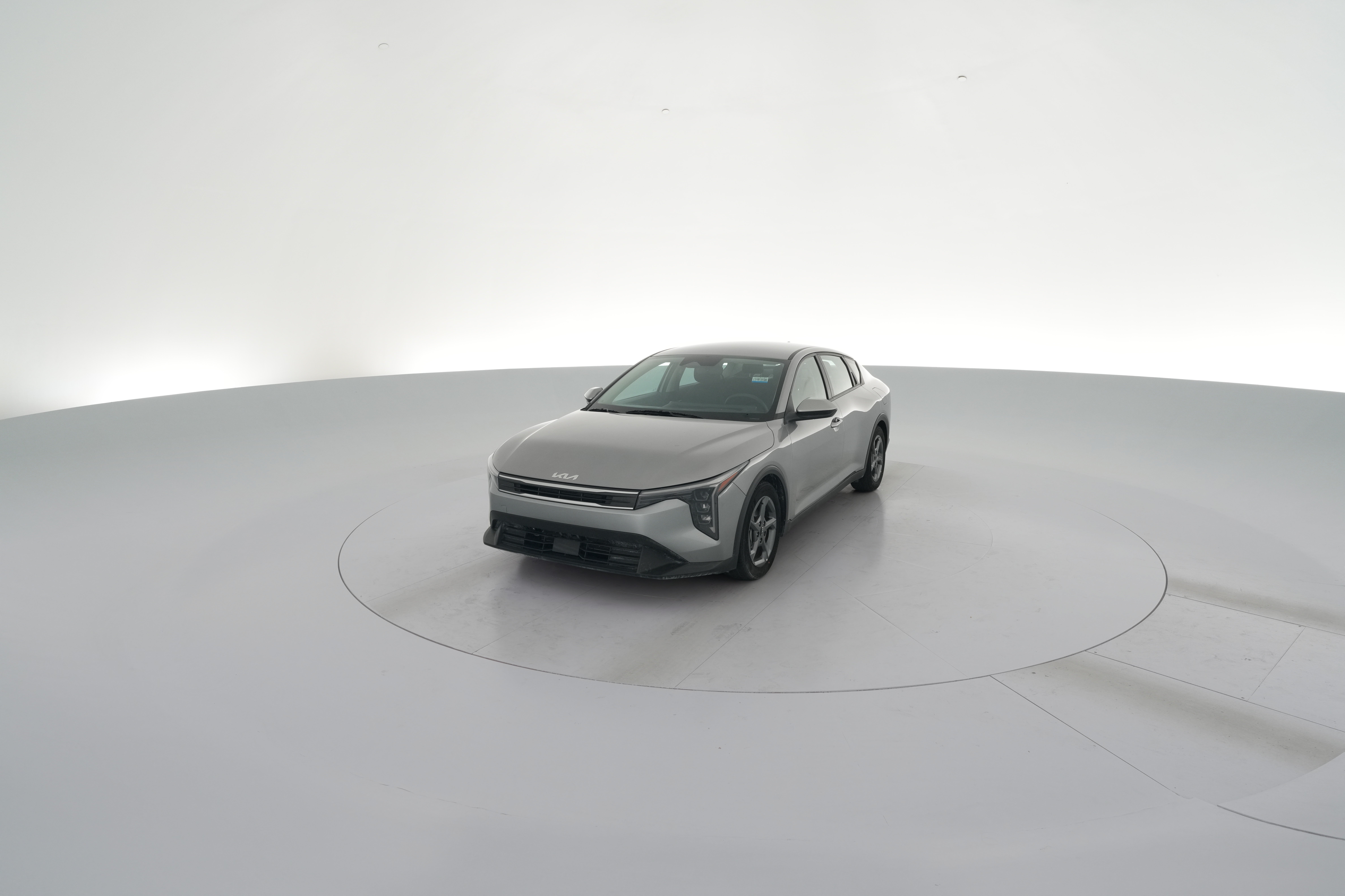 2025 Kia K4 LXS - Photo 24