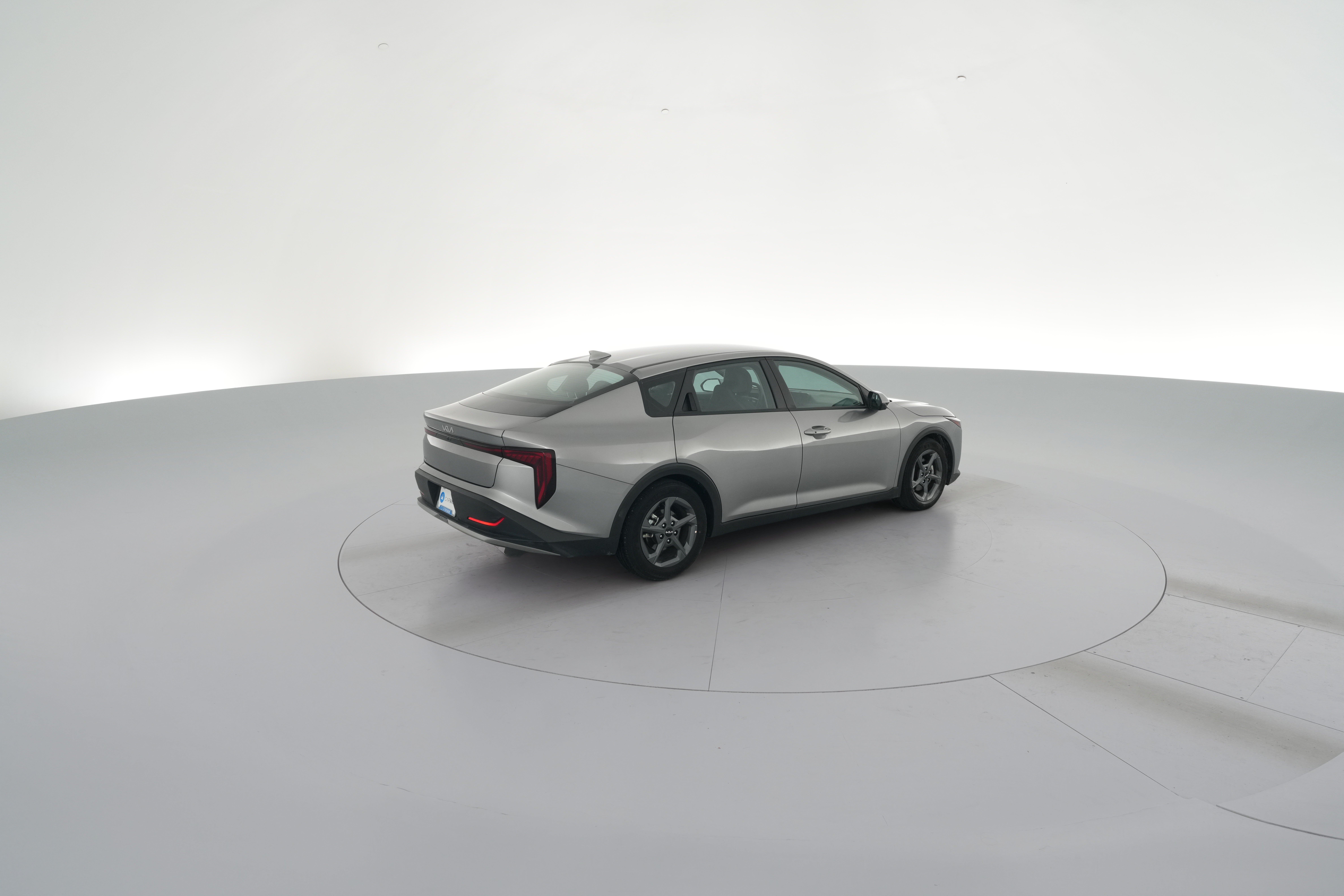 2025 Kia K4 LXS - Photo 33