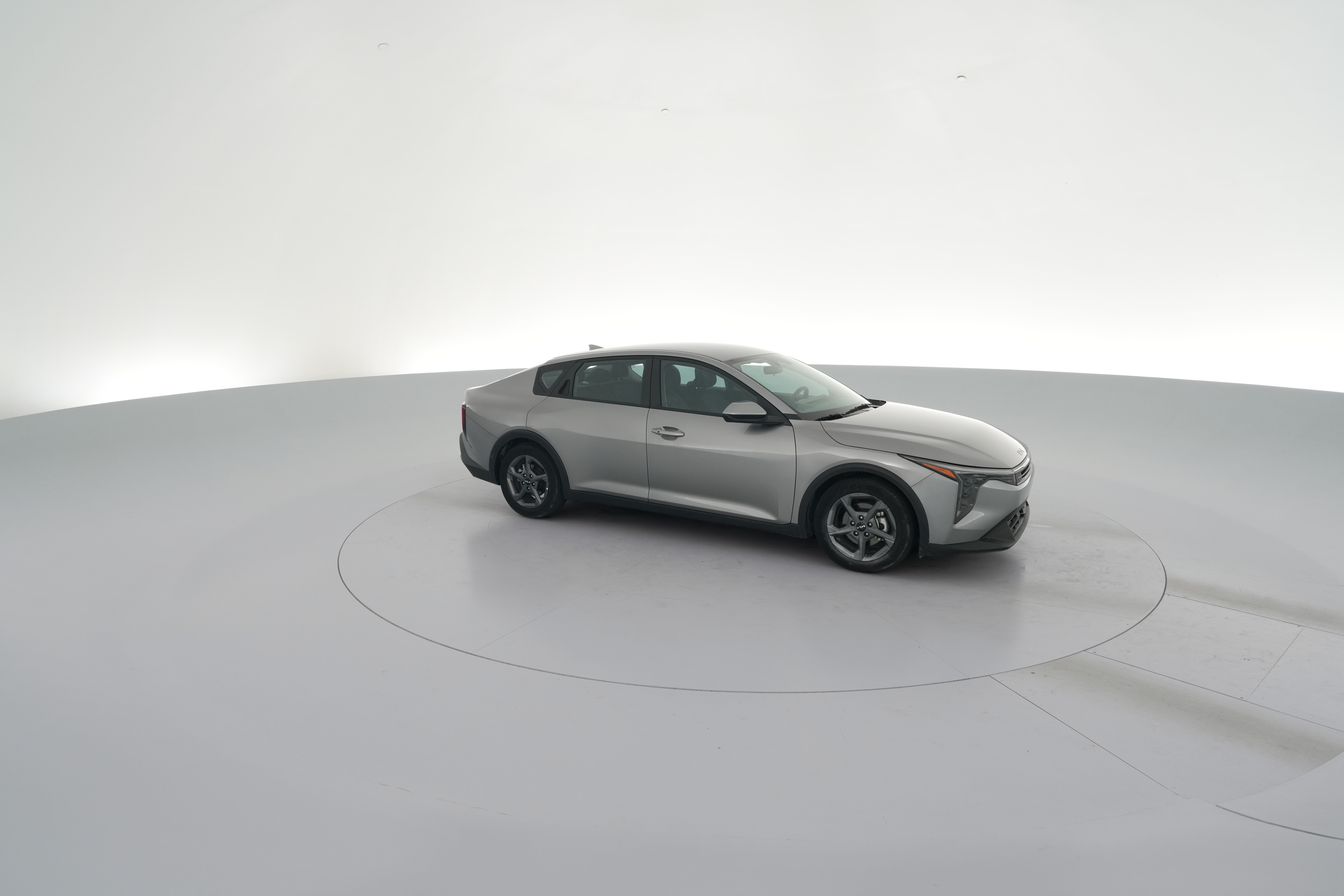 2025 Kia K4 LXS - Photo 36