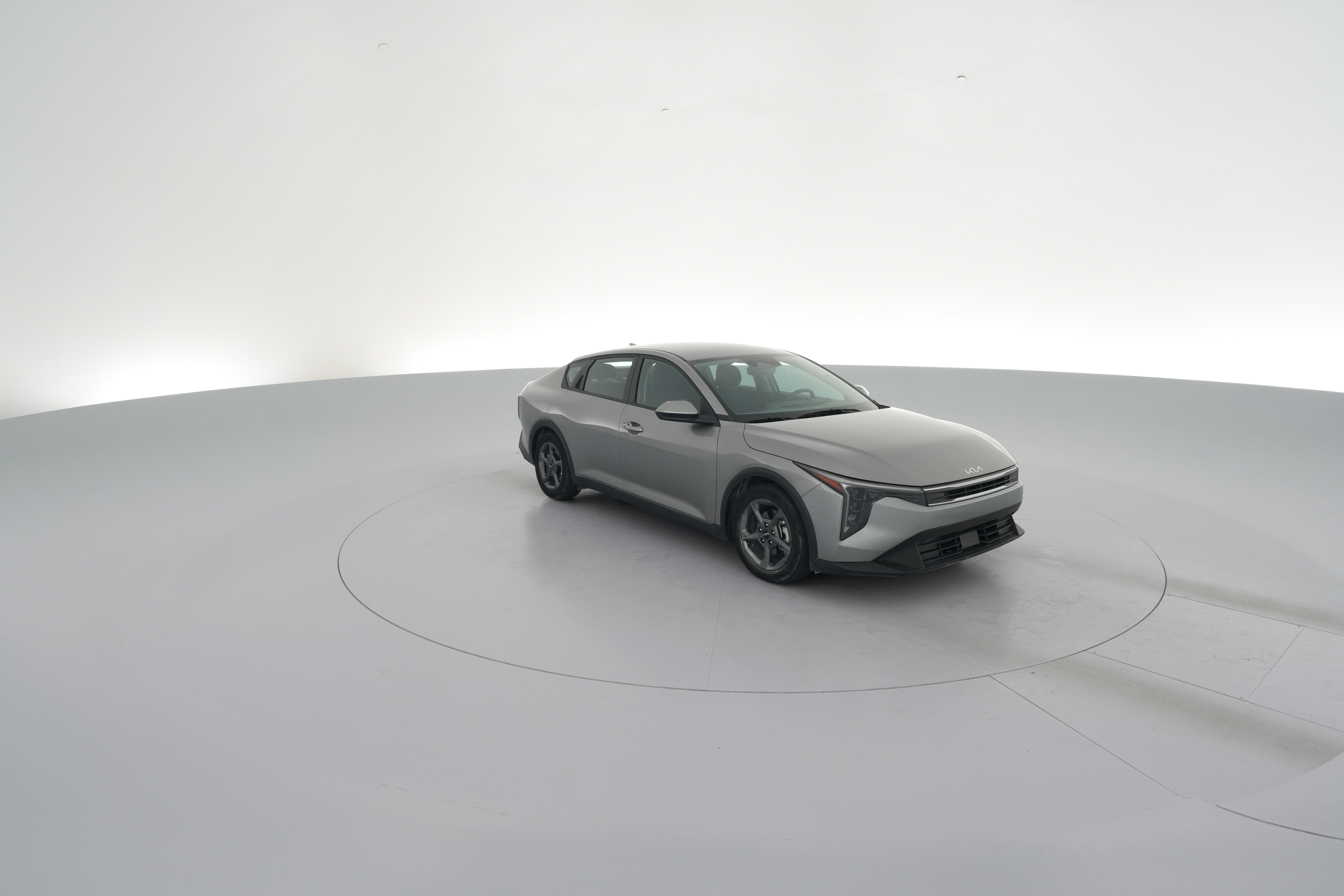 2025 Kia K4 LXS - Photo 37