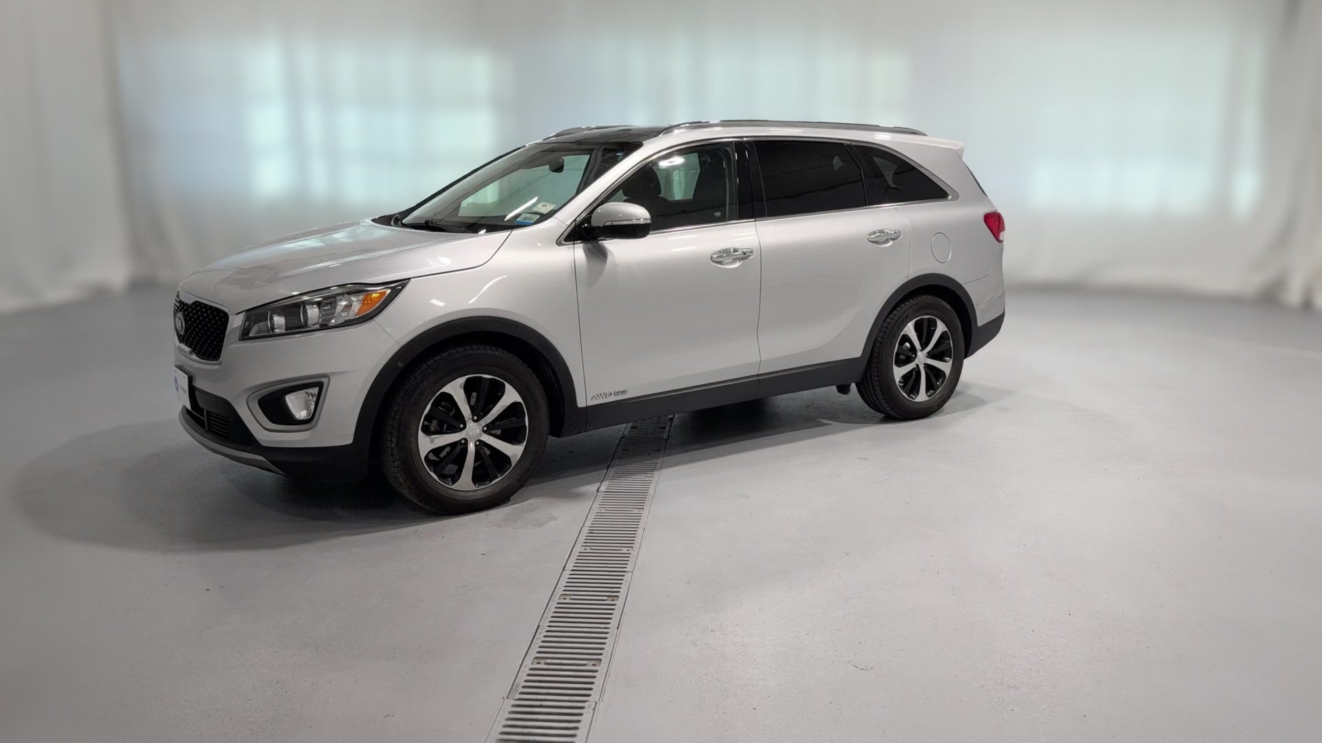 2018 Kia Sorento vehicle photo