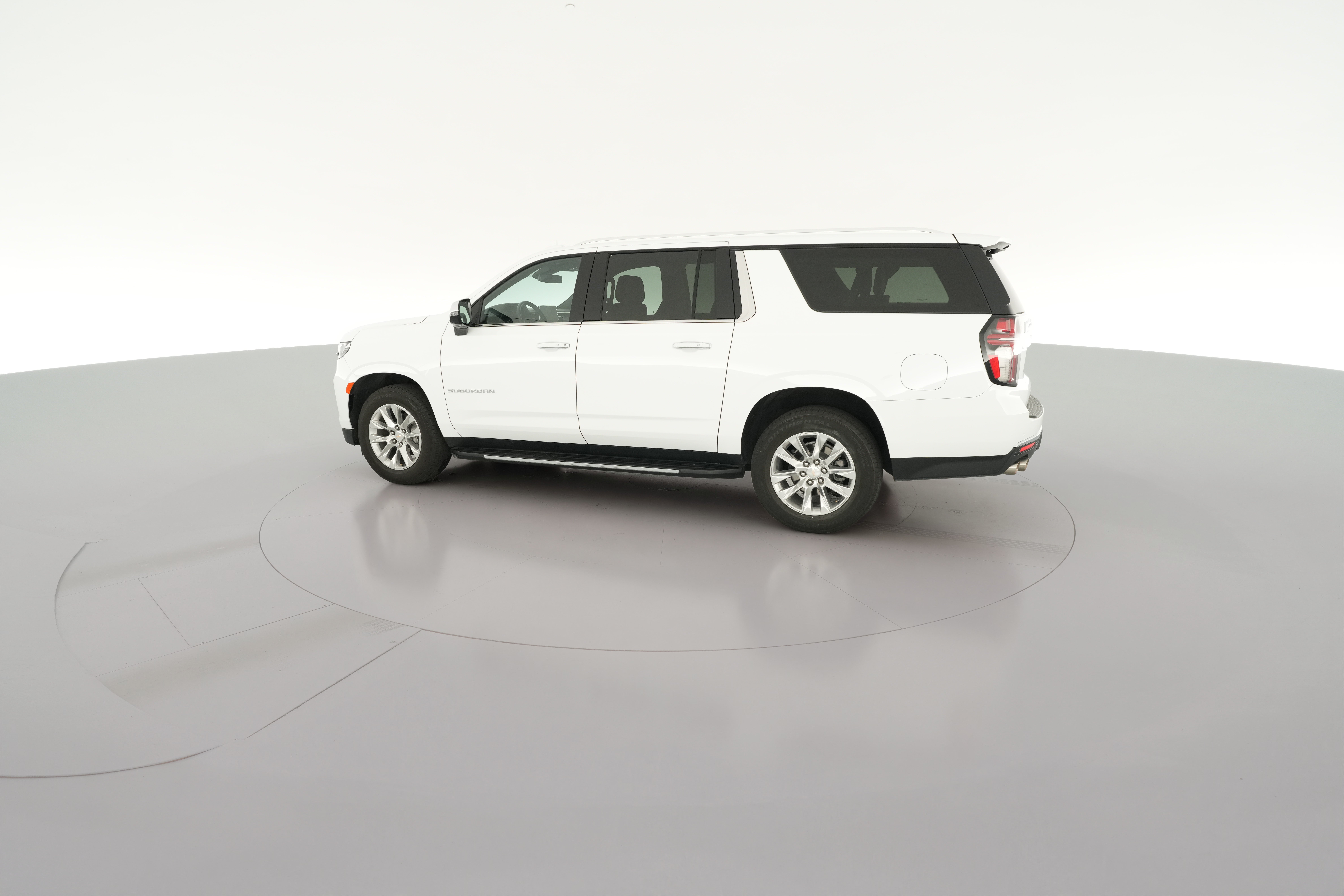 2023 Chevrolet Suburban Premier - Photo 47