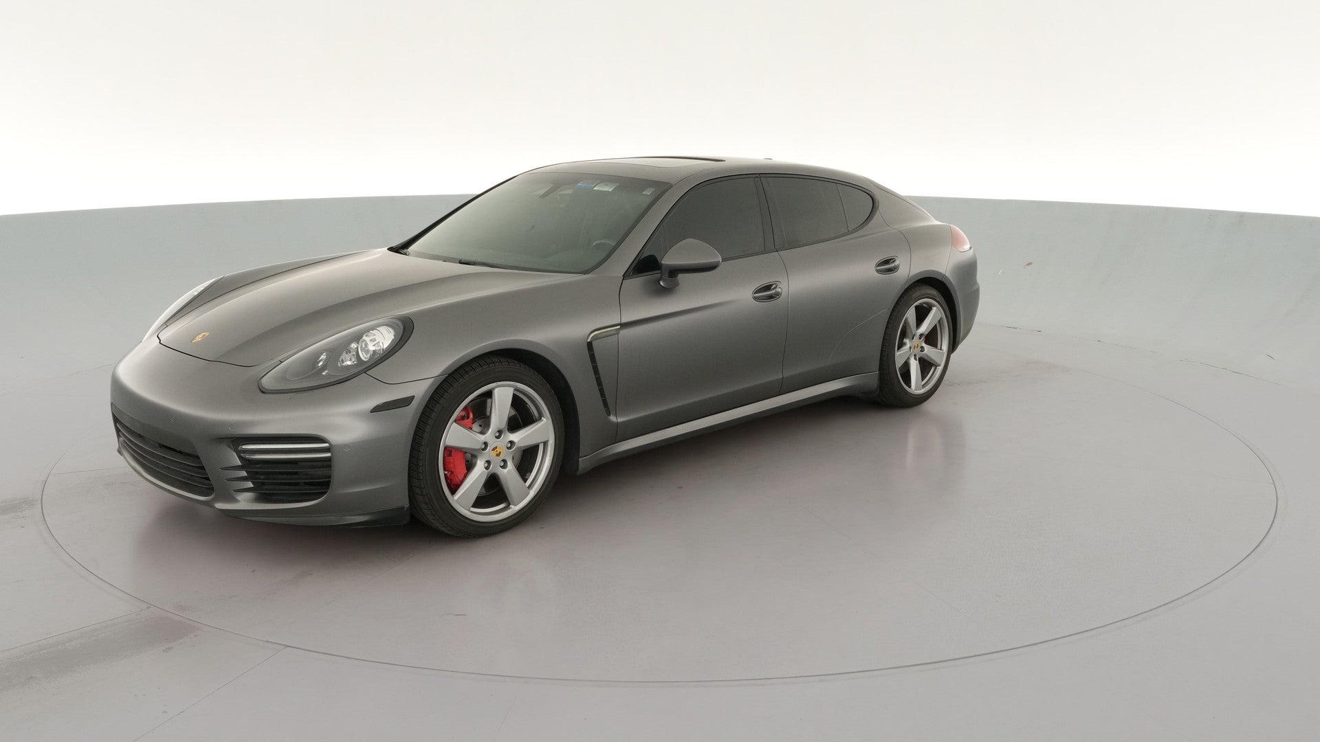 2016 Porsche Panamera vehicle photo