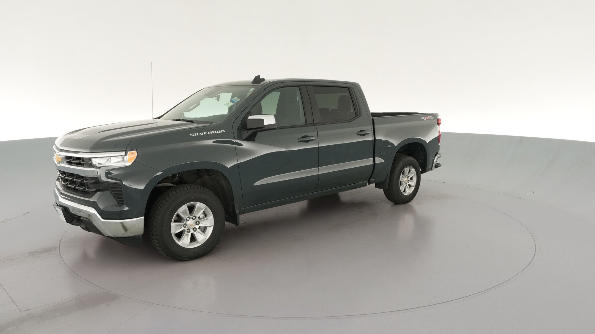 2025 Chevrolet Silverado 1500 Crew Cab vehicle photo