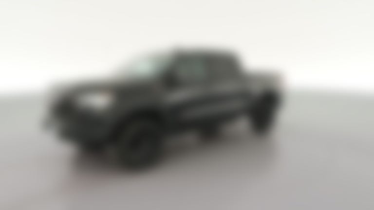 2025 GMC Sierra 1500 Crew Cab vehicle photo