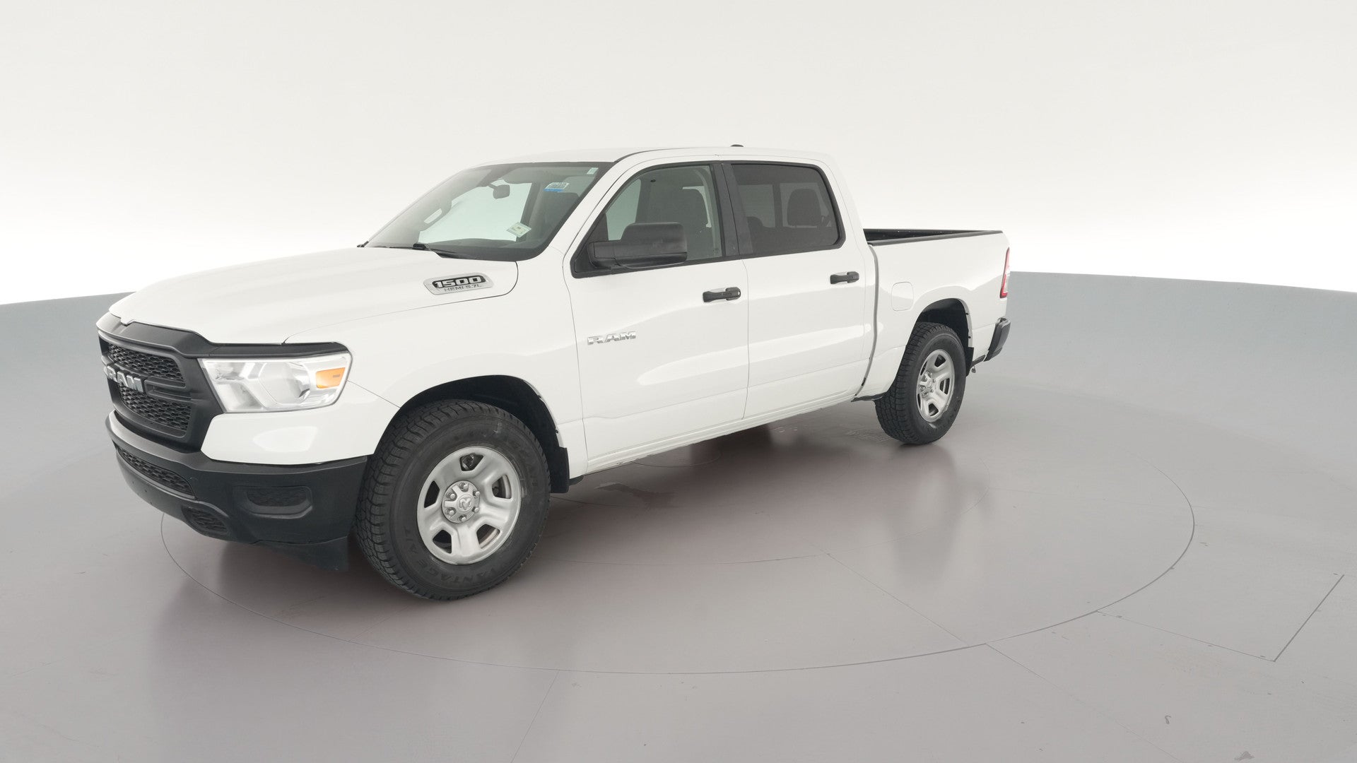 2019 Ram 1500 Crew Cab vehicle photo