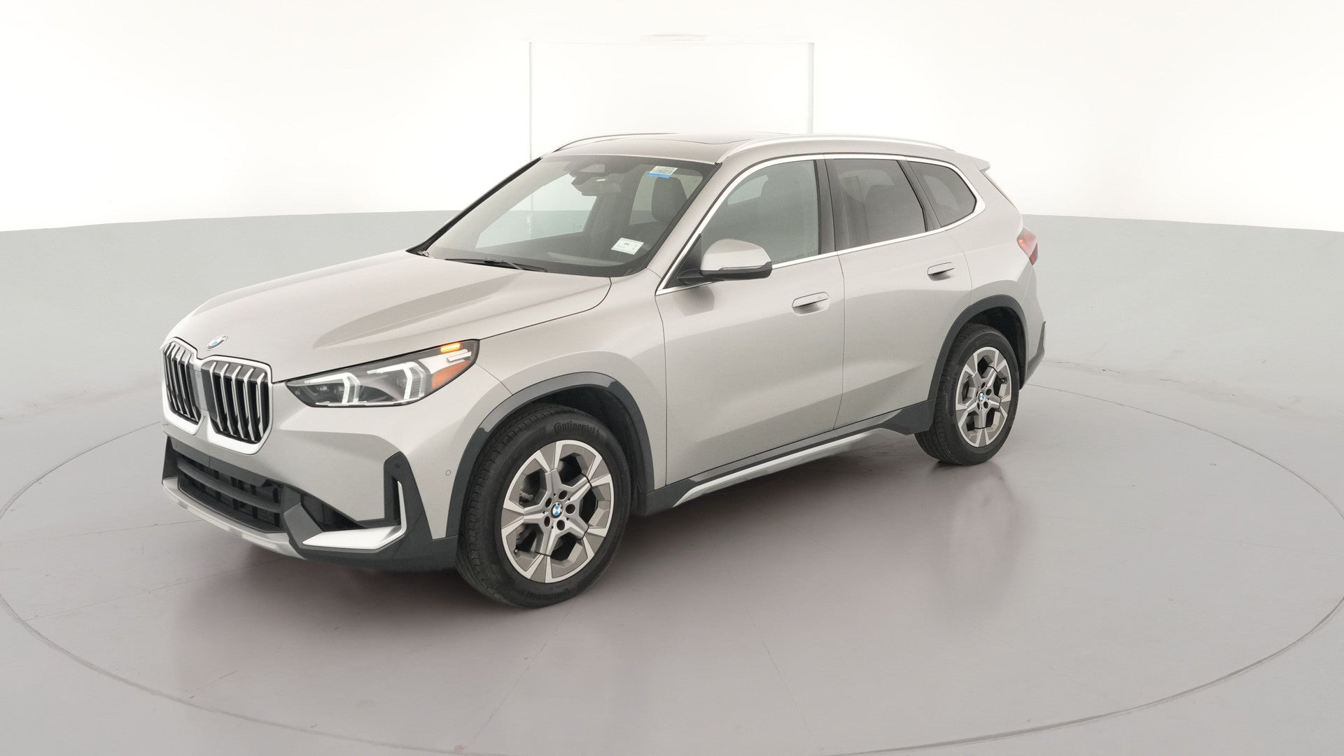 2026 BMW X1 vehicle photo