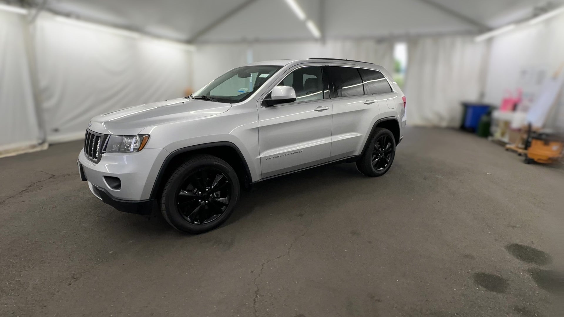 2012 Jeep Grand Cherokee vehicle photo