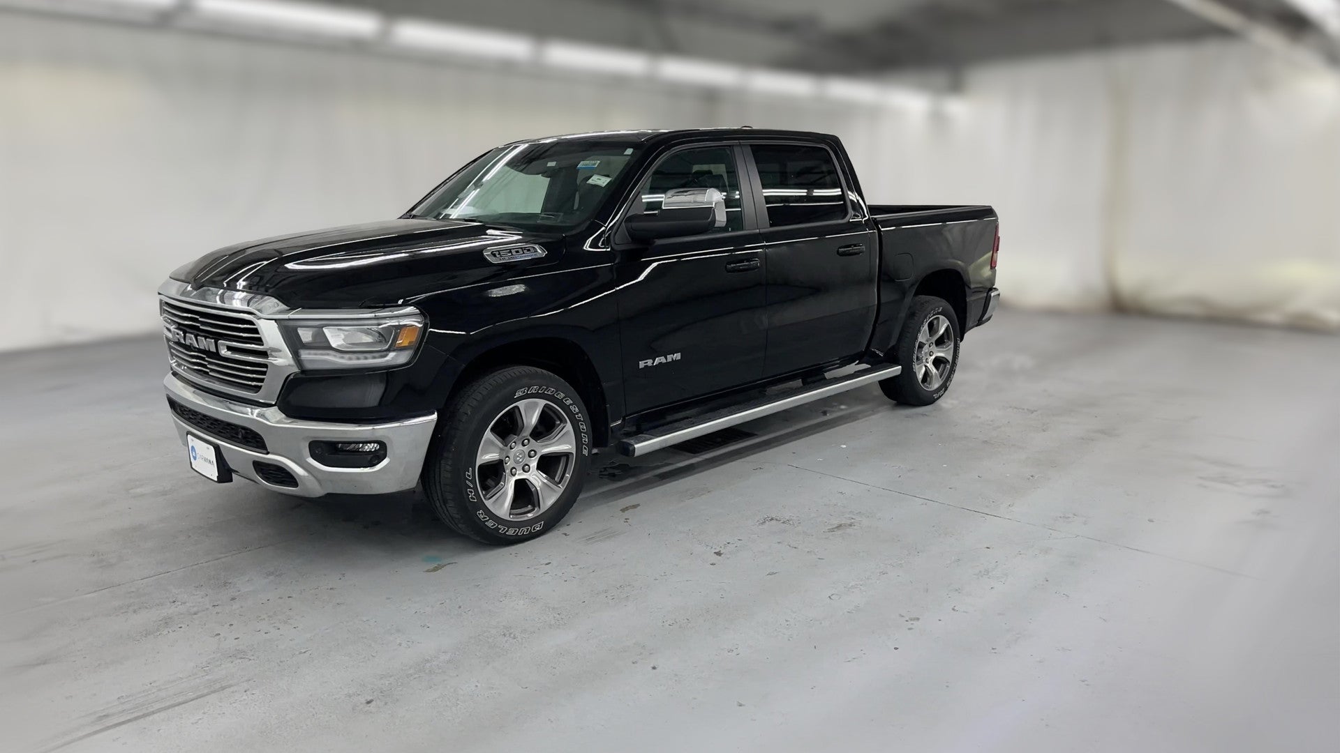 2023 Ram 1500 Crew Cab vehicle photo