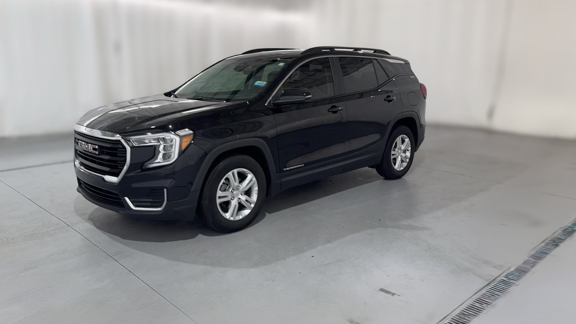2024 GMC Terrain vehicle photo