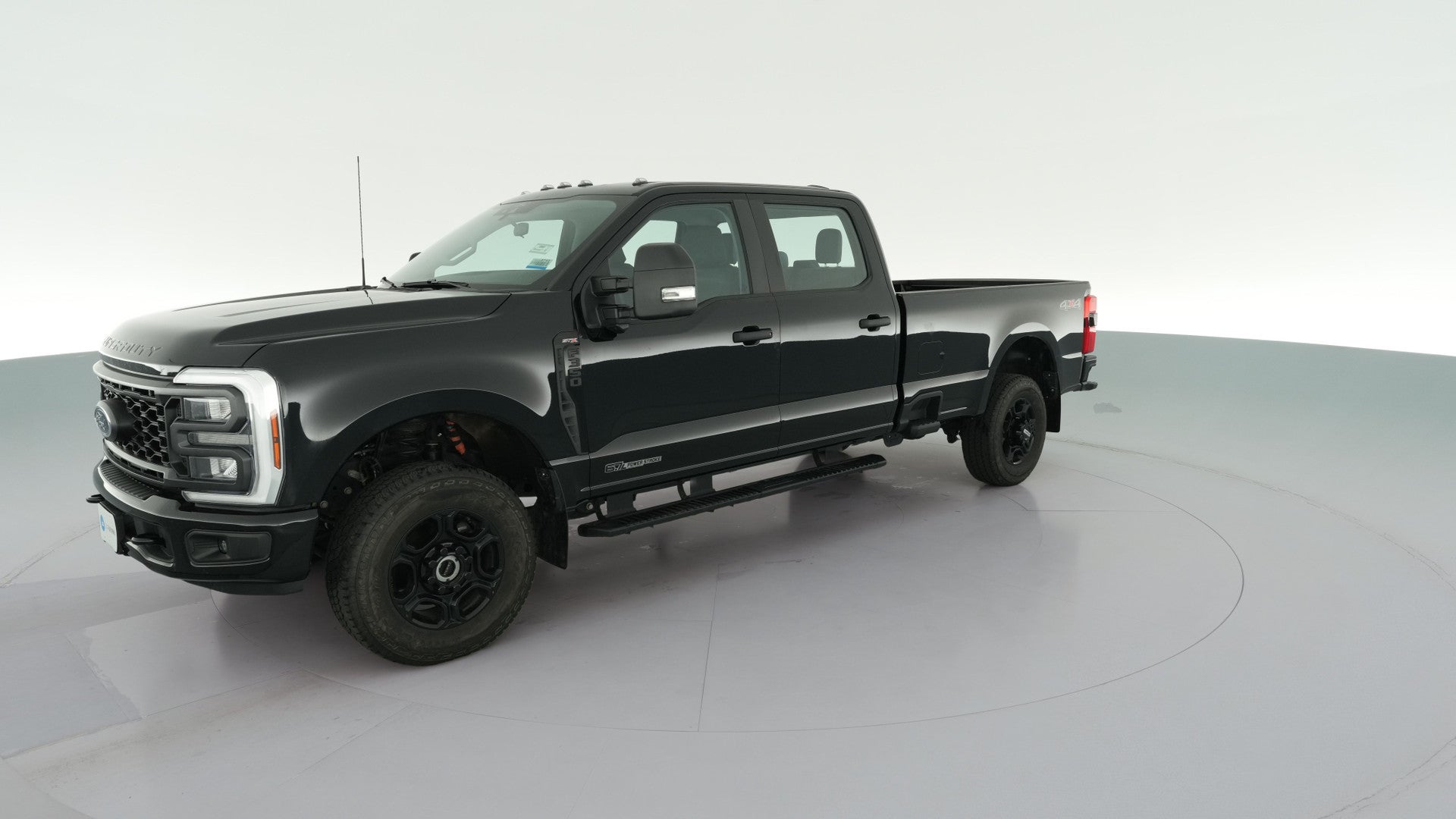 2025 Ford F350 Super Duty Crew Cab vehicle photo
