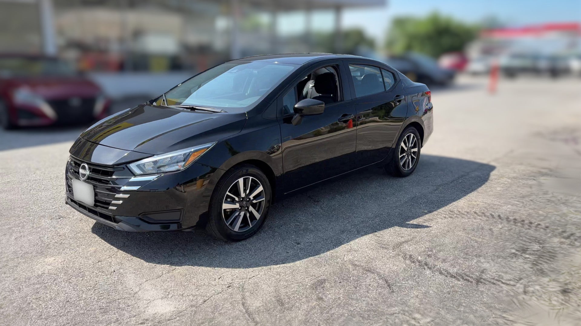 2025 Nissan Versa vehicle photo