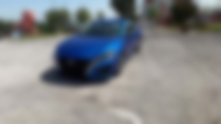2025 Nissan Altima vehicle photo