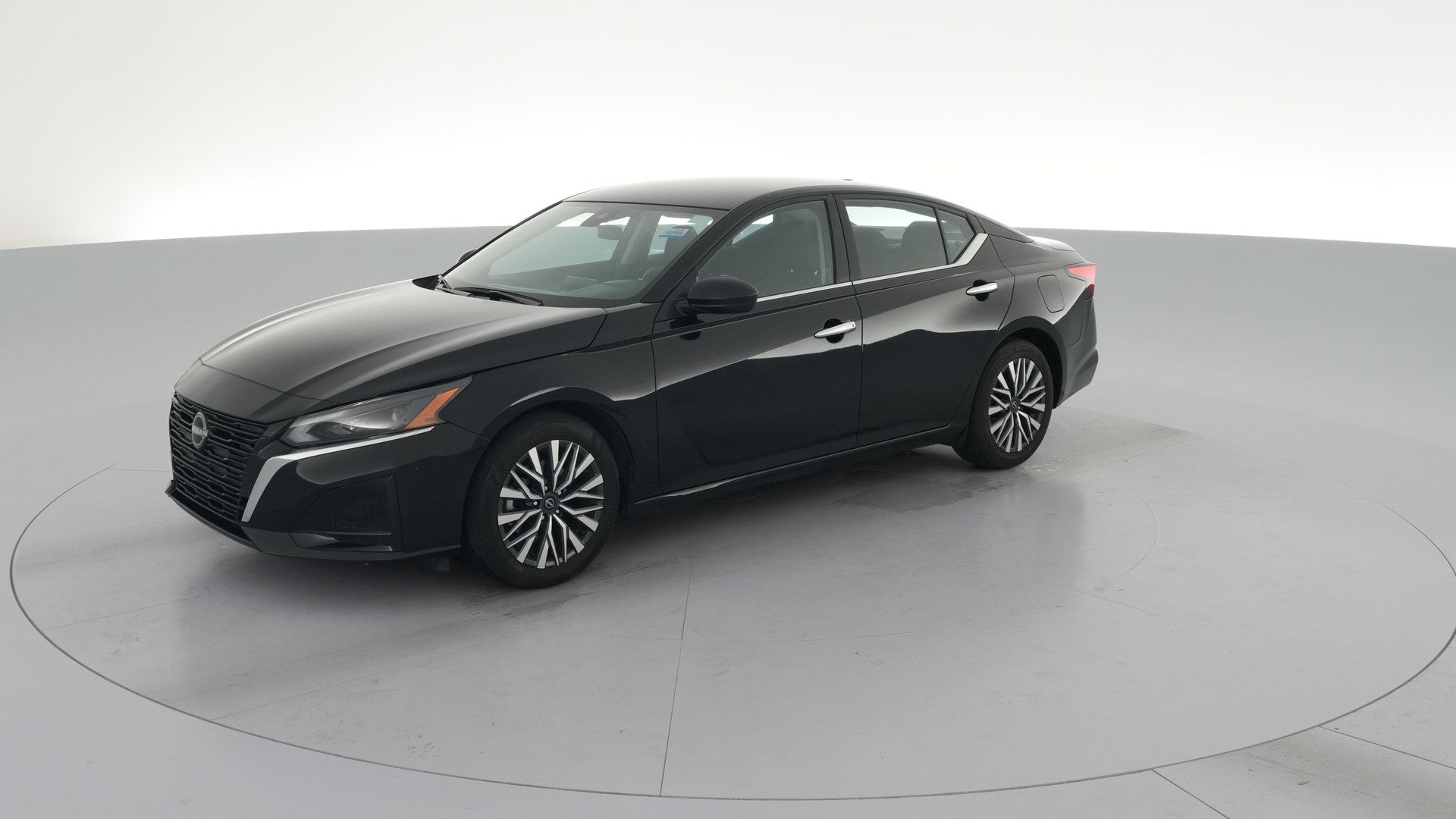 2025 Nissan Altima vehicle photo