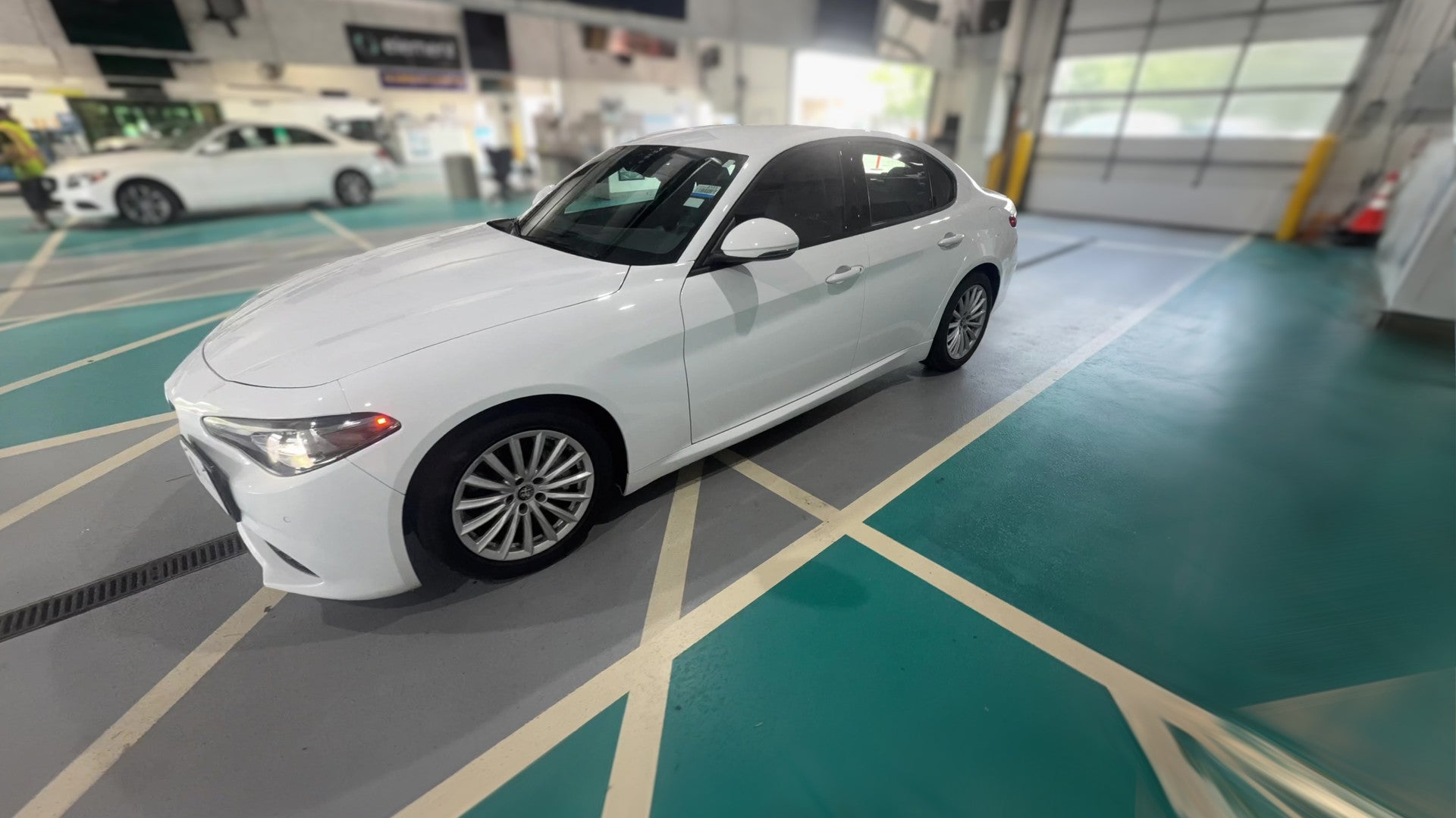 2023 Alfa Romeo Giulia vehicle photo