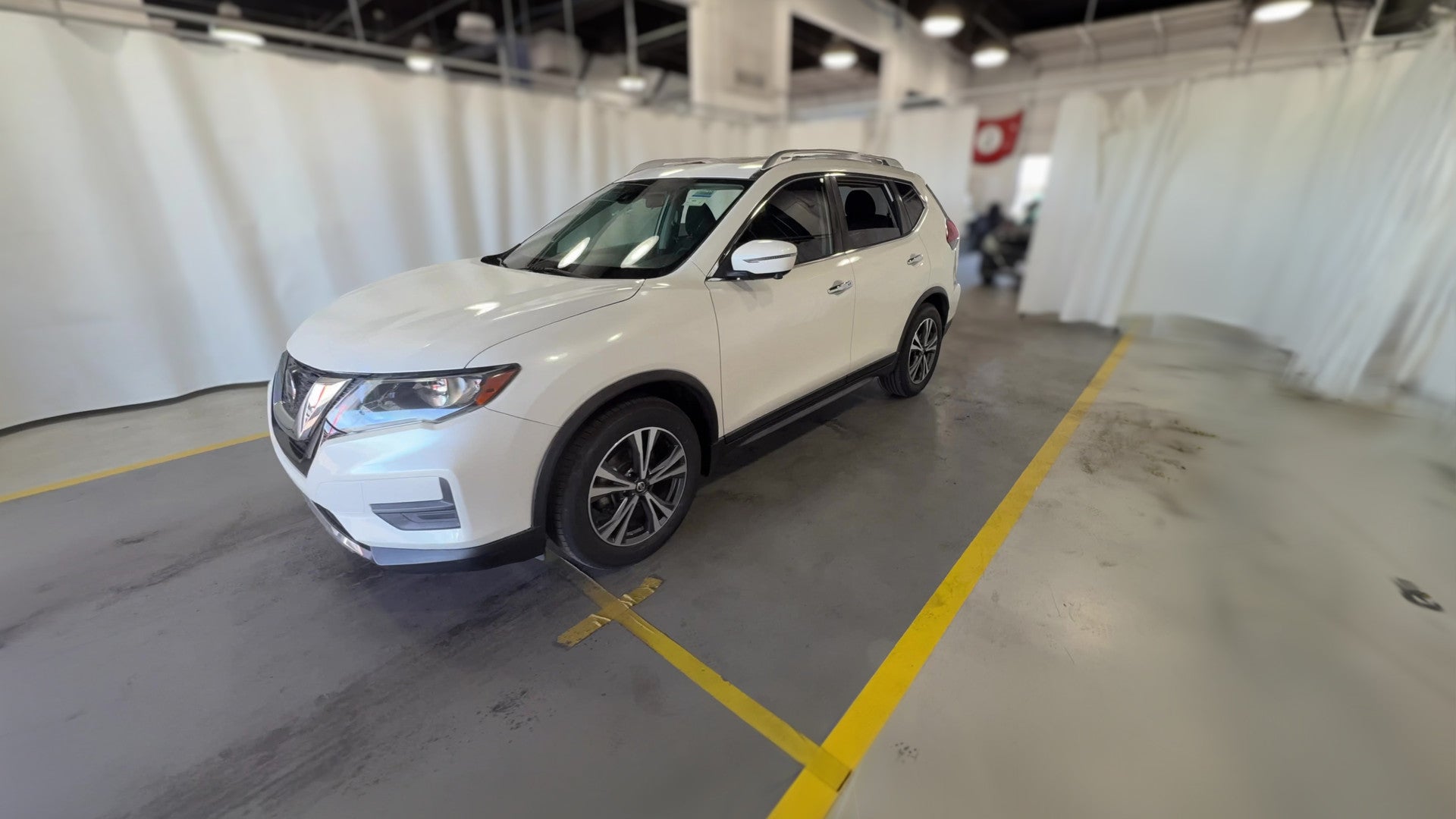 2019 Nissan Rogue vehicle photo