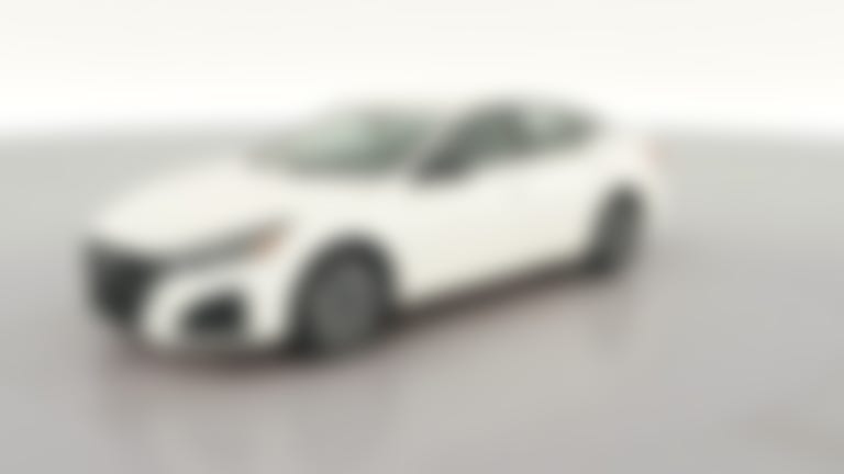 2025 Nissan Altima vehicle photo