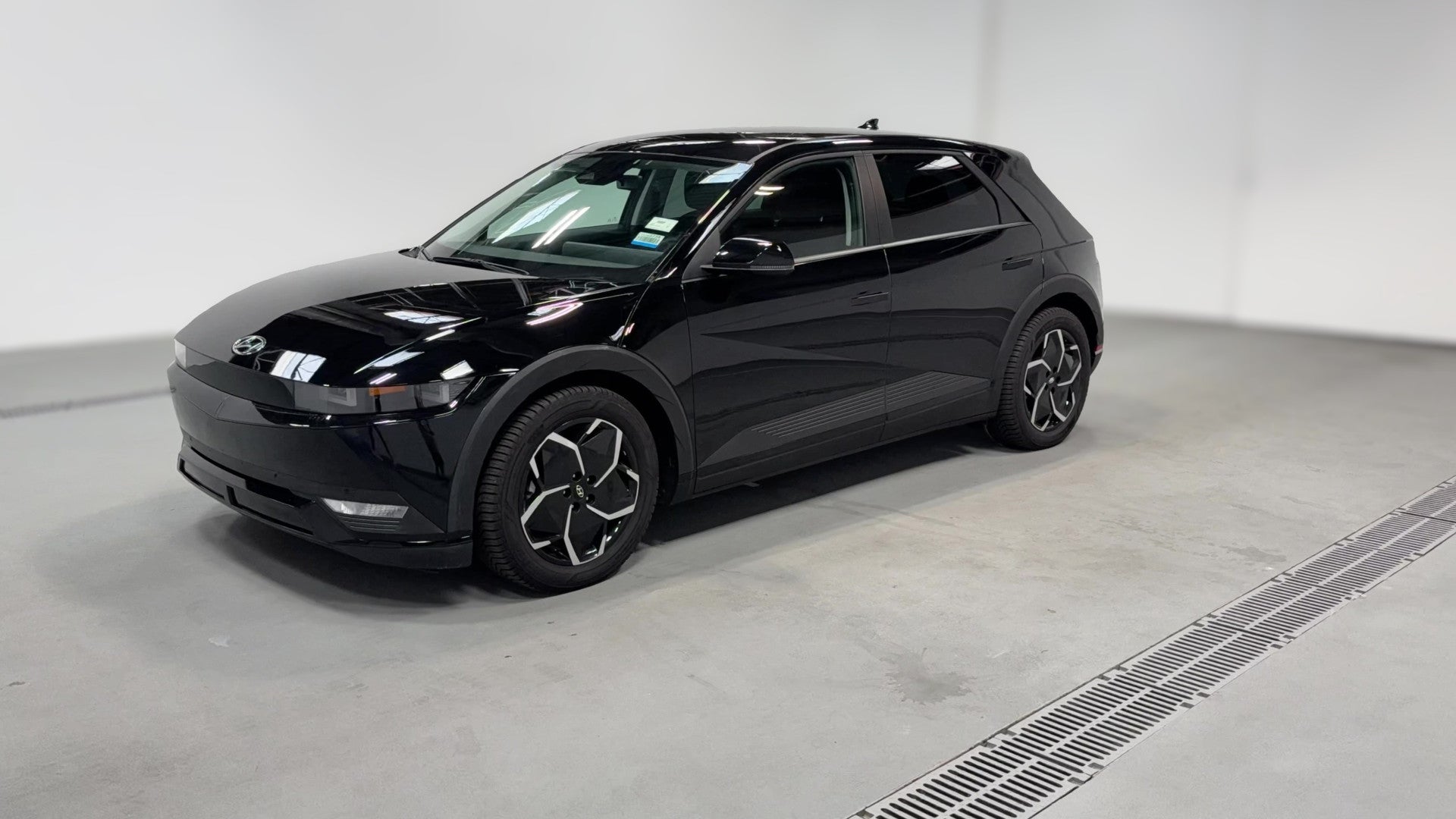 2024 Hyundai IONIQ 5 vehicle photo