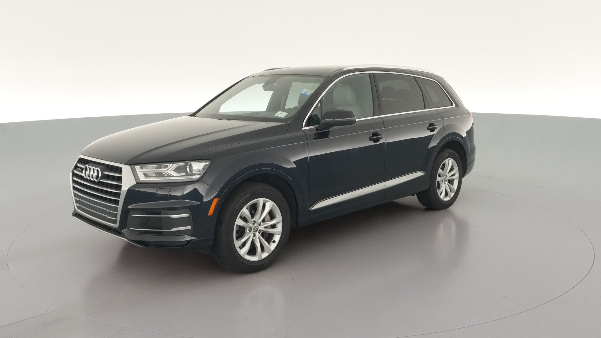 2017 Audi Q7 vehicle photo