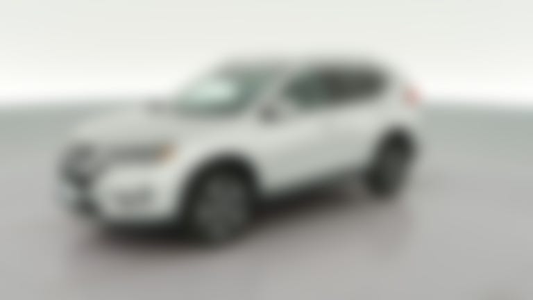 2017 Nissan Rogue vehicle photo