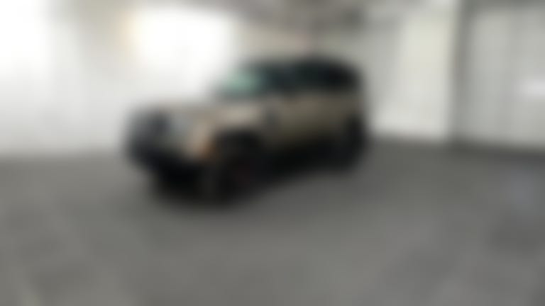 2023 Land Rover Defender 90 vehicle photo