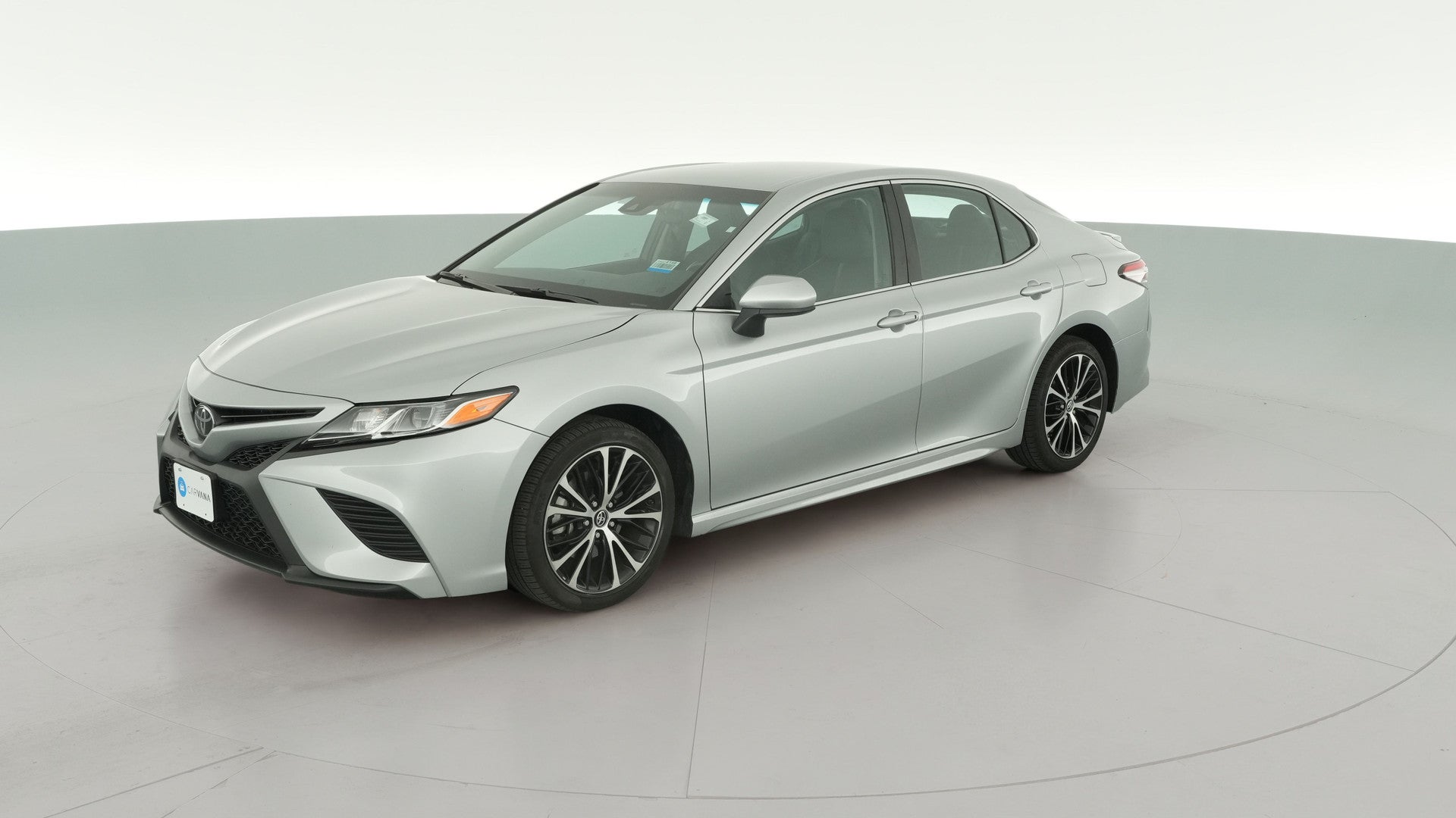 2018 Toyota Camry vehicle photo
