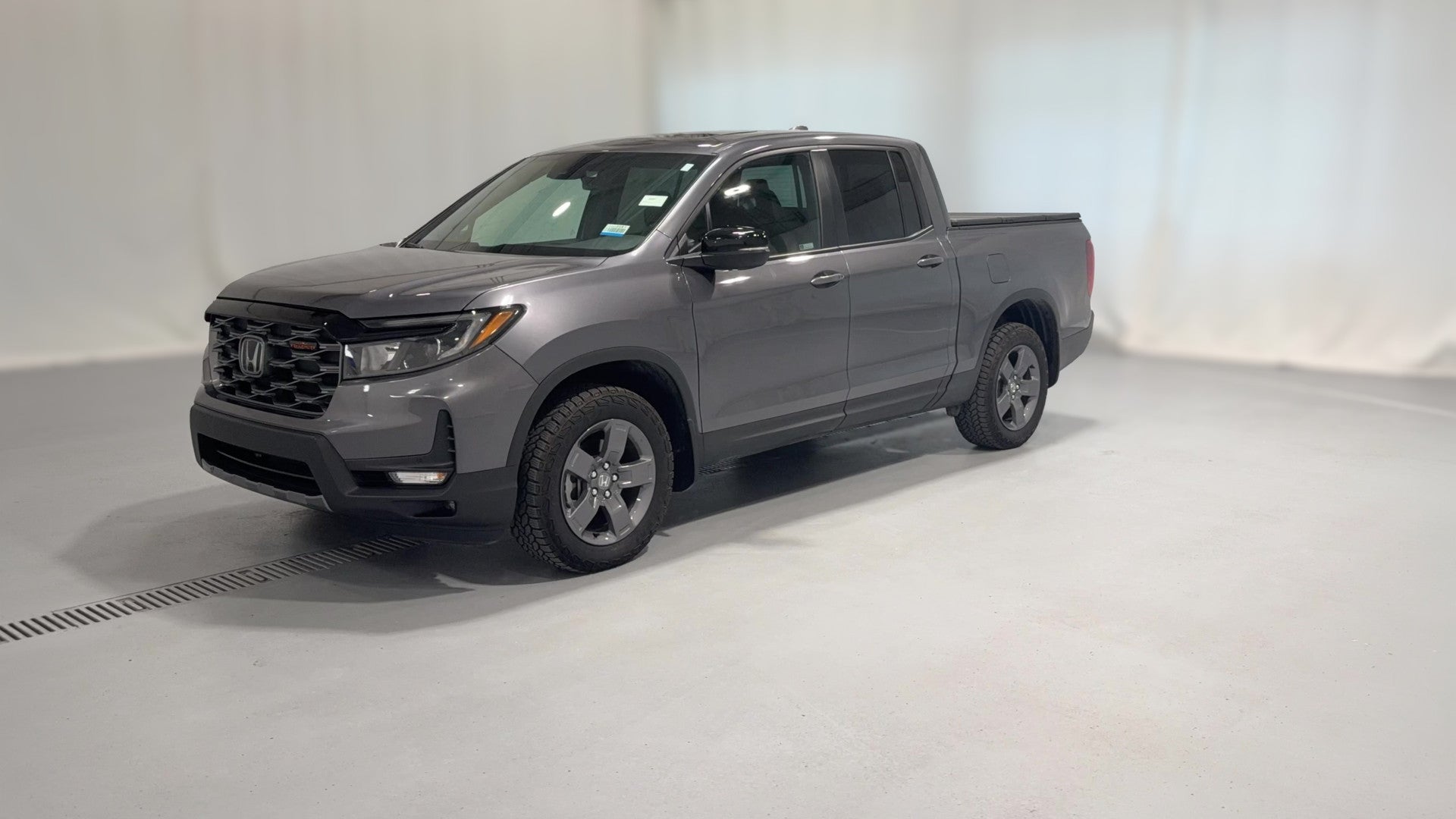 2024 Honda Ridgeline vehicle photo