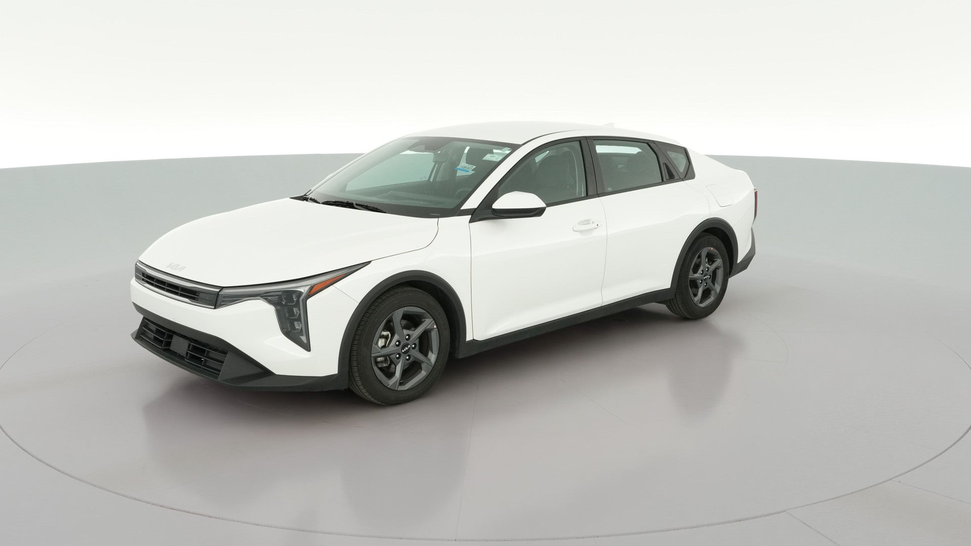 2025 Kia K4 vehicle photo