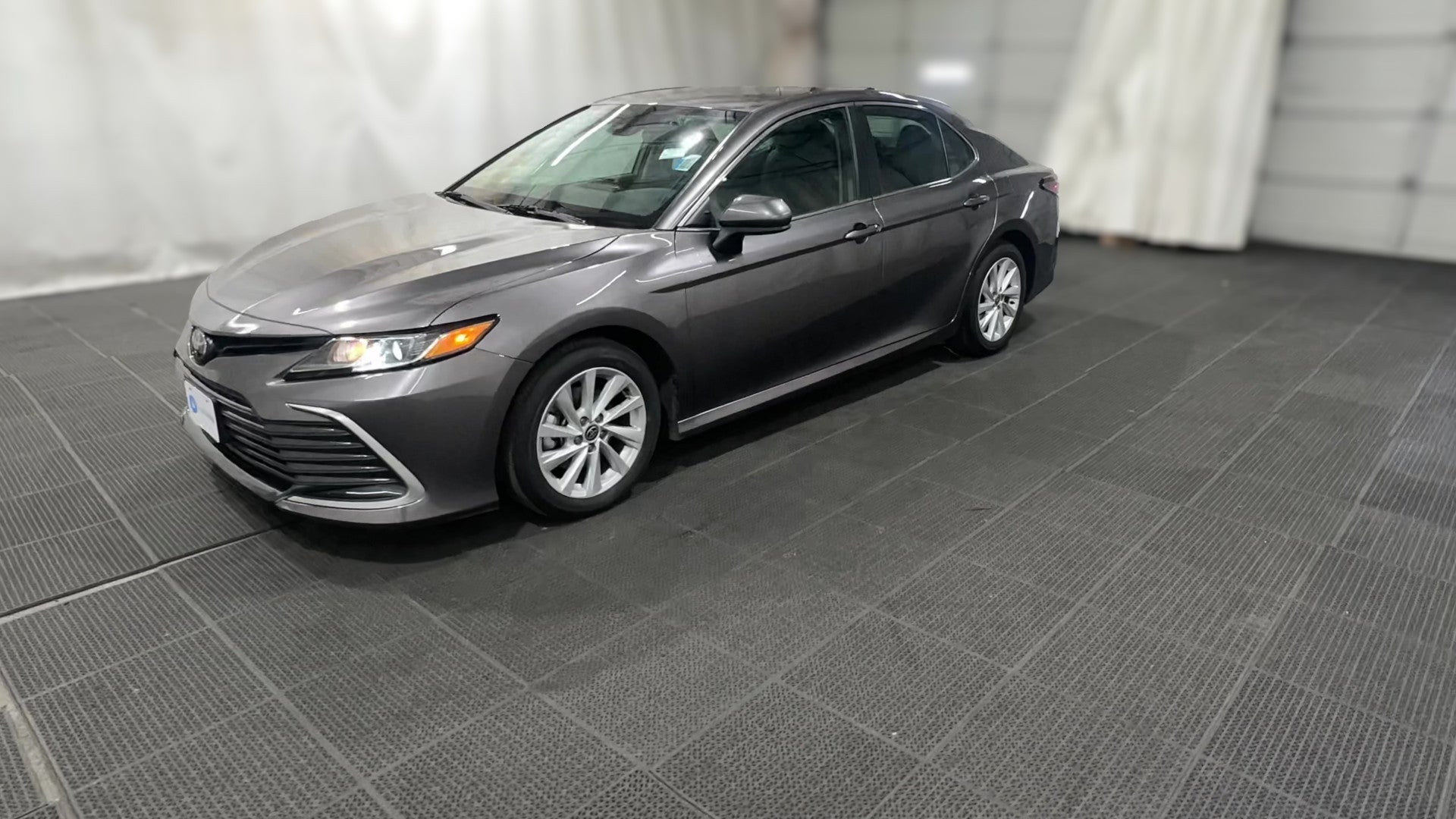 2023 Toyota Camry vehicle photo
