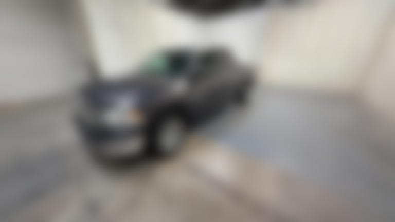 2015 Ram 1500 Crew Cab vehicle photo