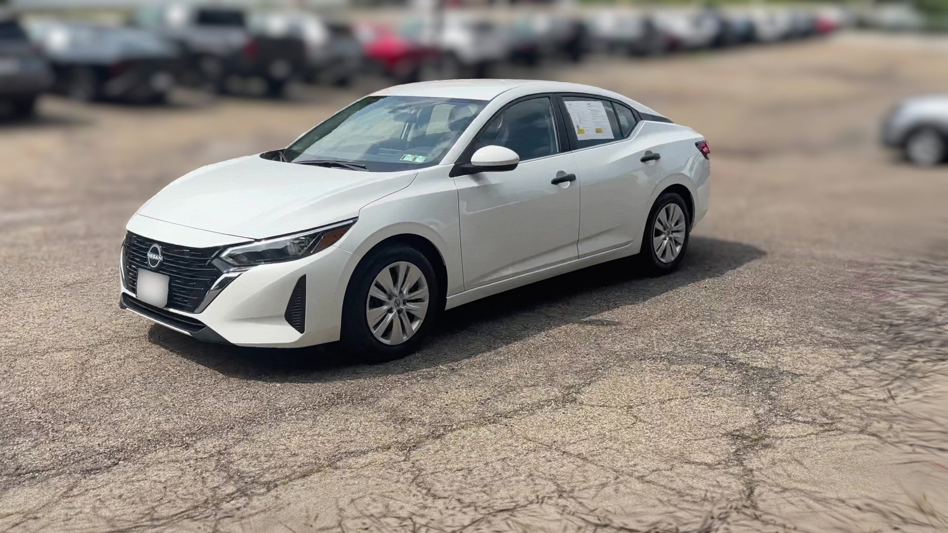 2025 Nissan Sentra vehicle photo