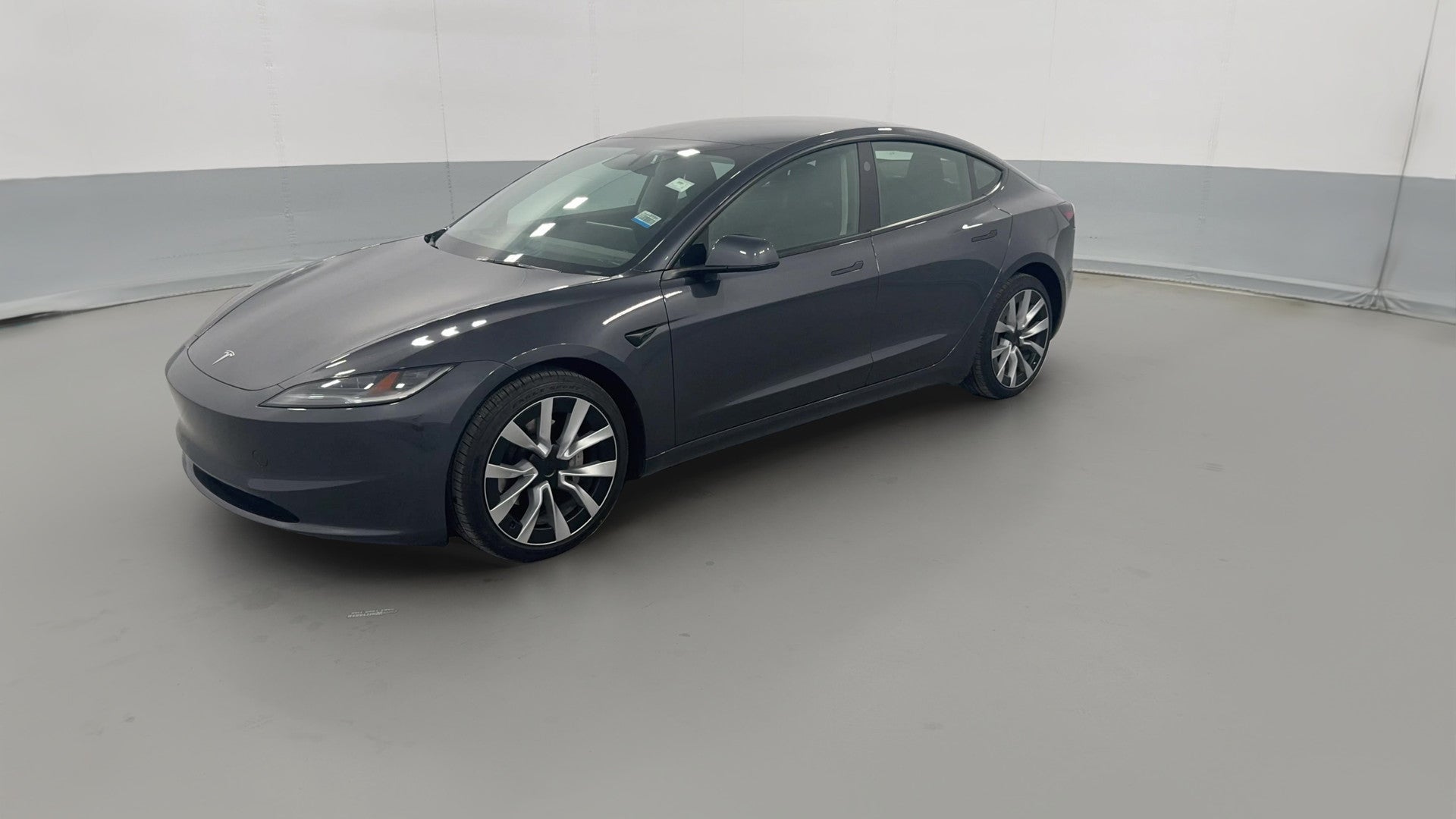 2025 Tesla Model 3 vehicle photo