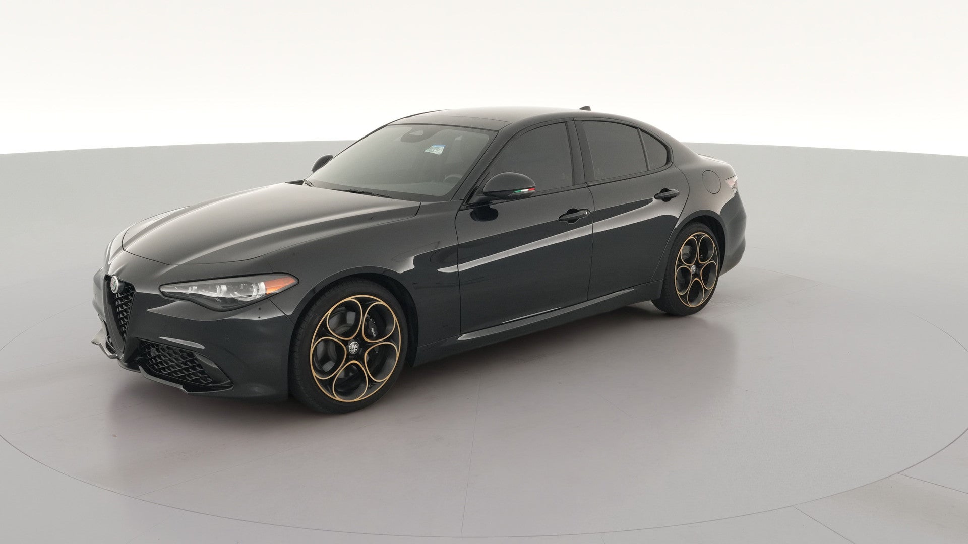 2025 Alfa Romeo Giulia vehicle photo