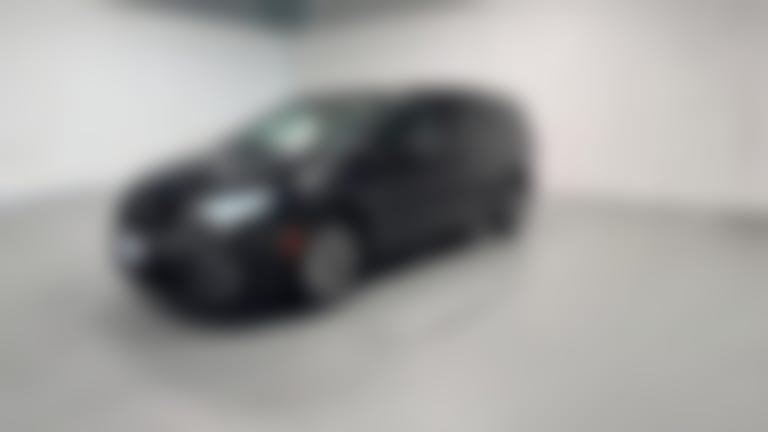2023 Chrysler Pacifica Hybrid vehicle photo