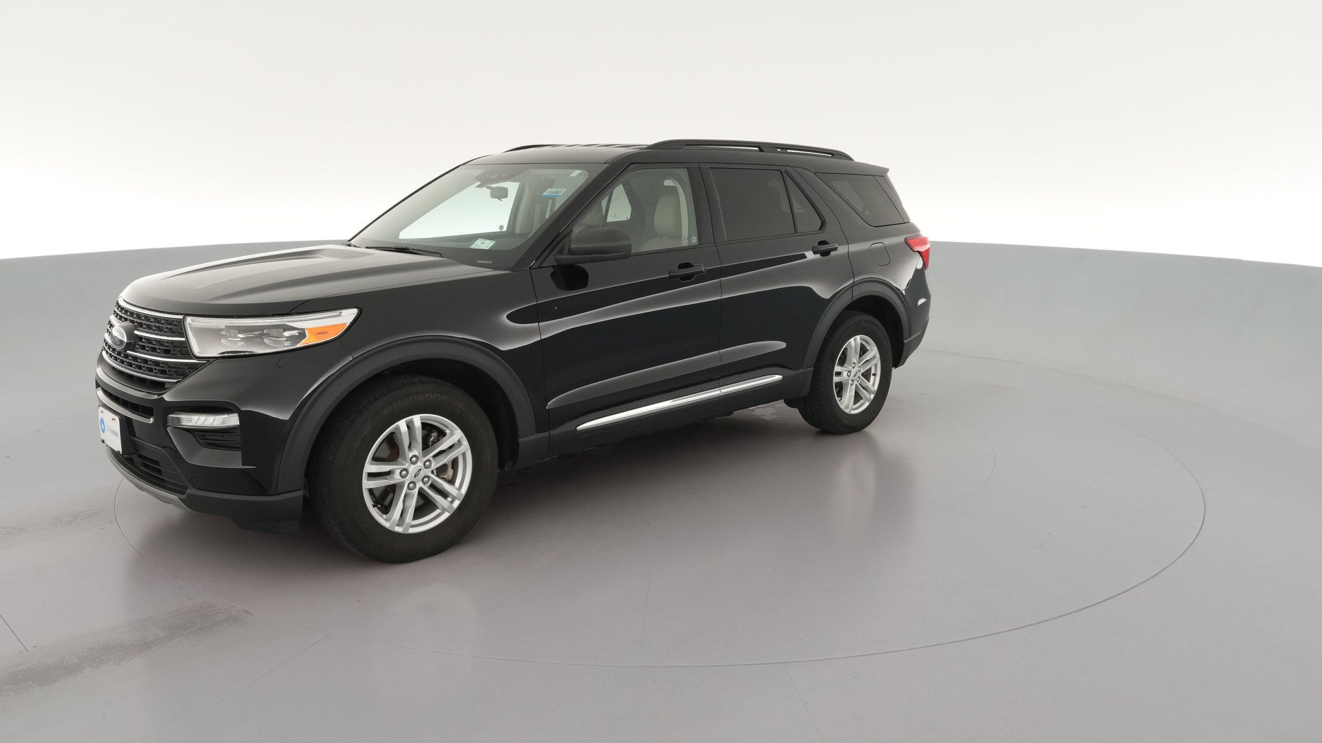 2023 Ford Explorer vehicle photo