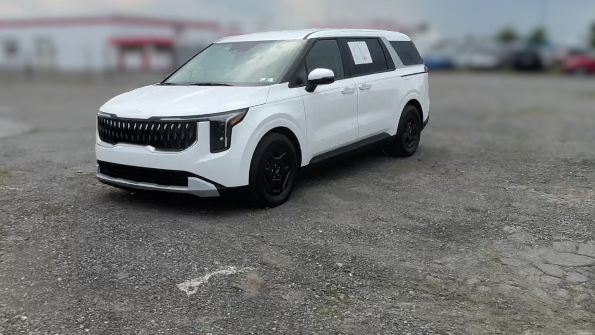 2026 Kia Carnival vehicle photo