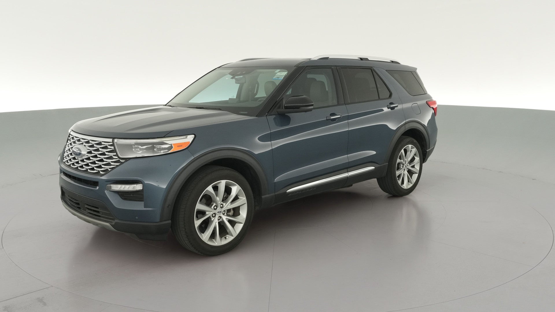 2021 Ford Explorer vehicle photo