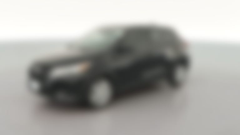 2025 Nissan Kicks Play vehicle photo