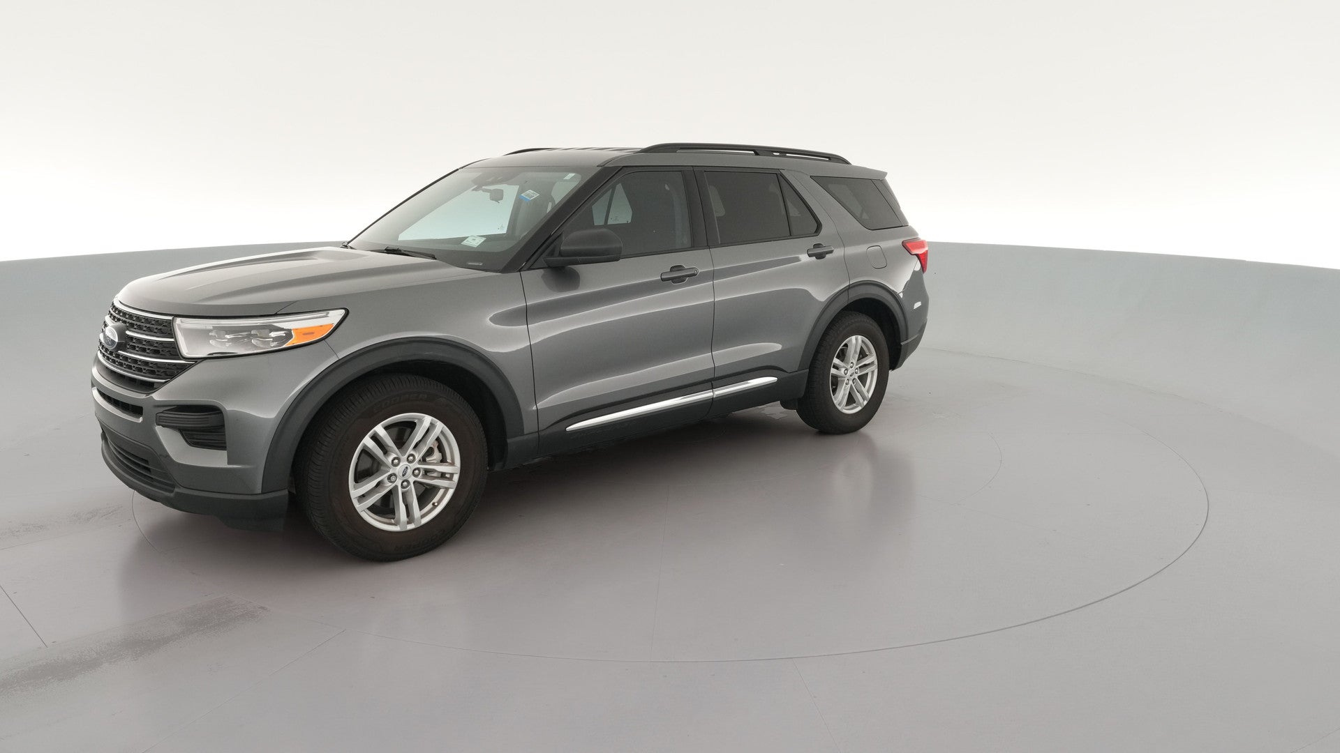 2023 Ford Explorer vehicle photo