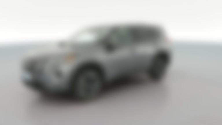 2025 Nissan Rogue vehicle photo