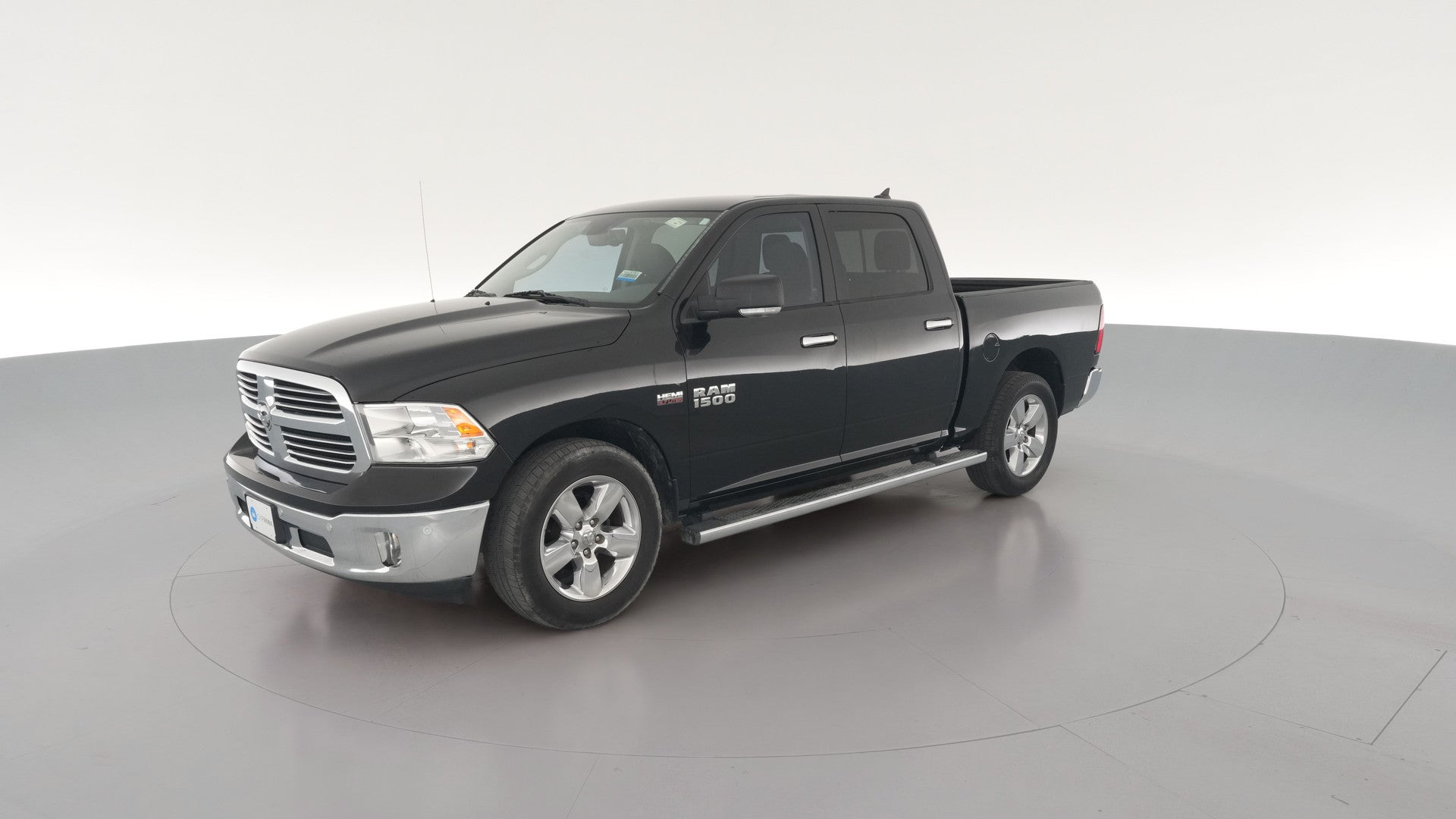 2017 Ram 1500 Crew Cab vehicle photo
